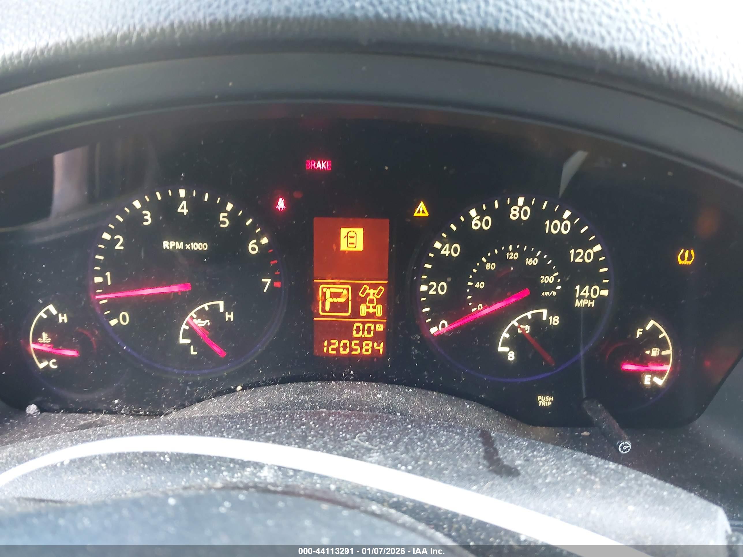 INFINITI QX56 image 7