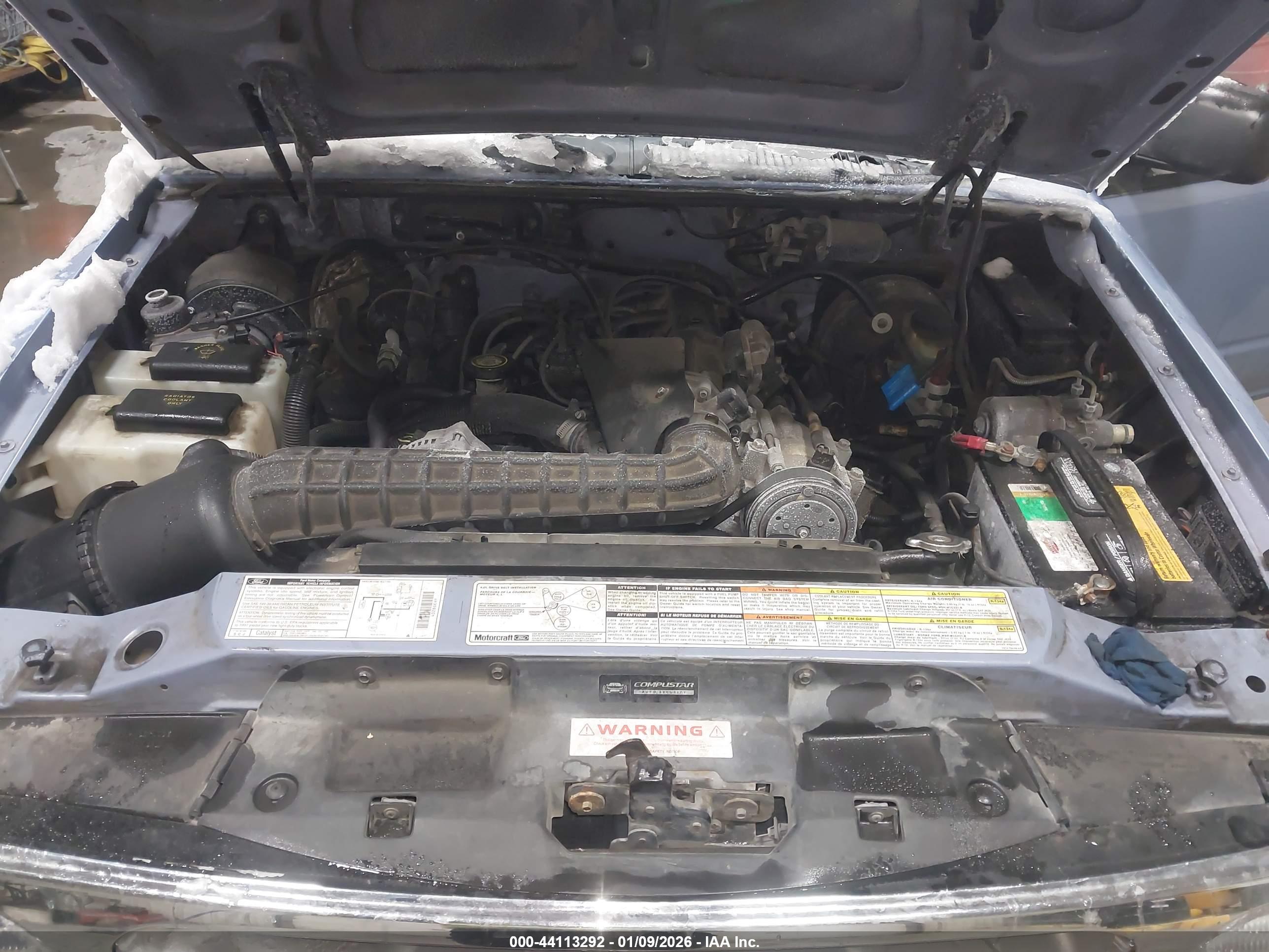 FORD EXPLORER image 10