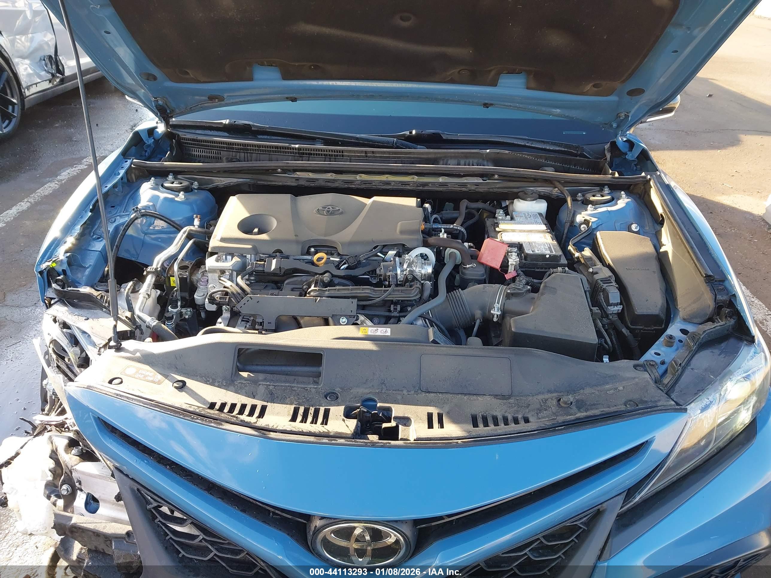 TOYOTA CAMRY image 10