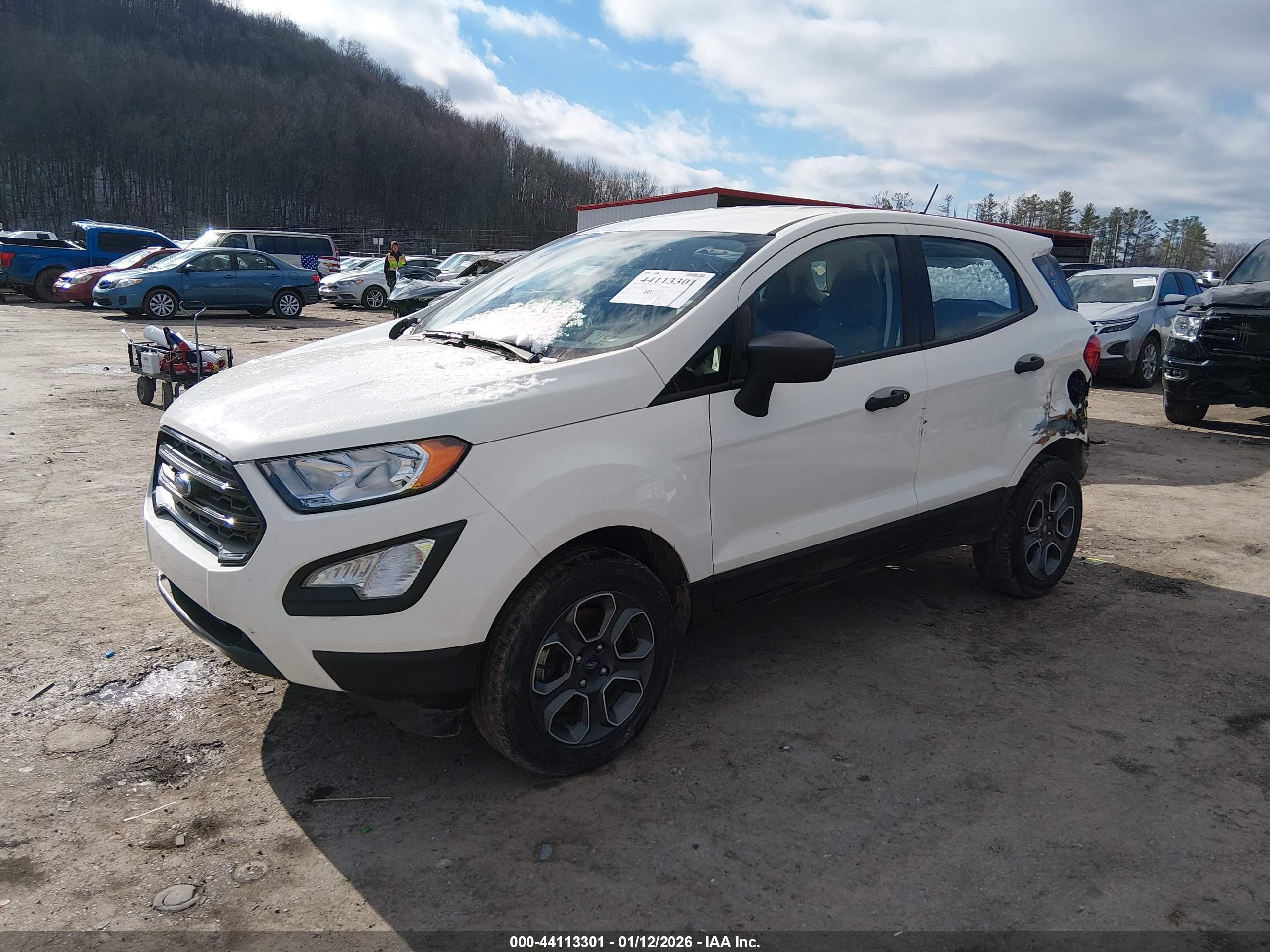 FORD ECOSPORT image 2