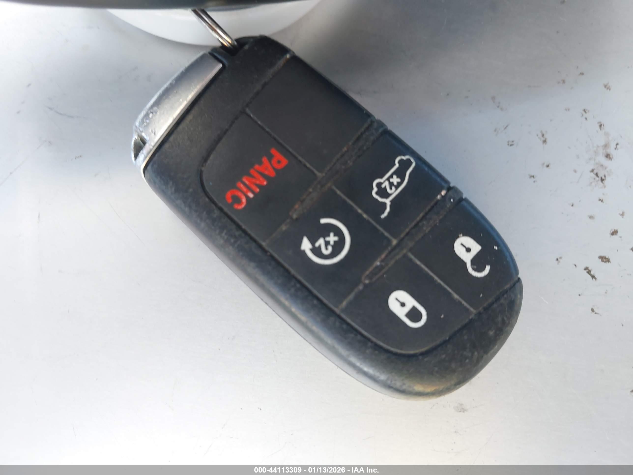 JEEP GRAND image 11