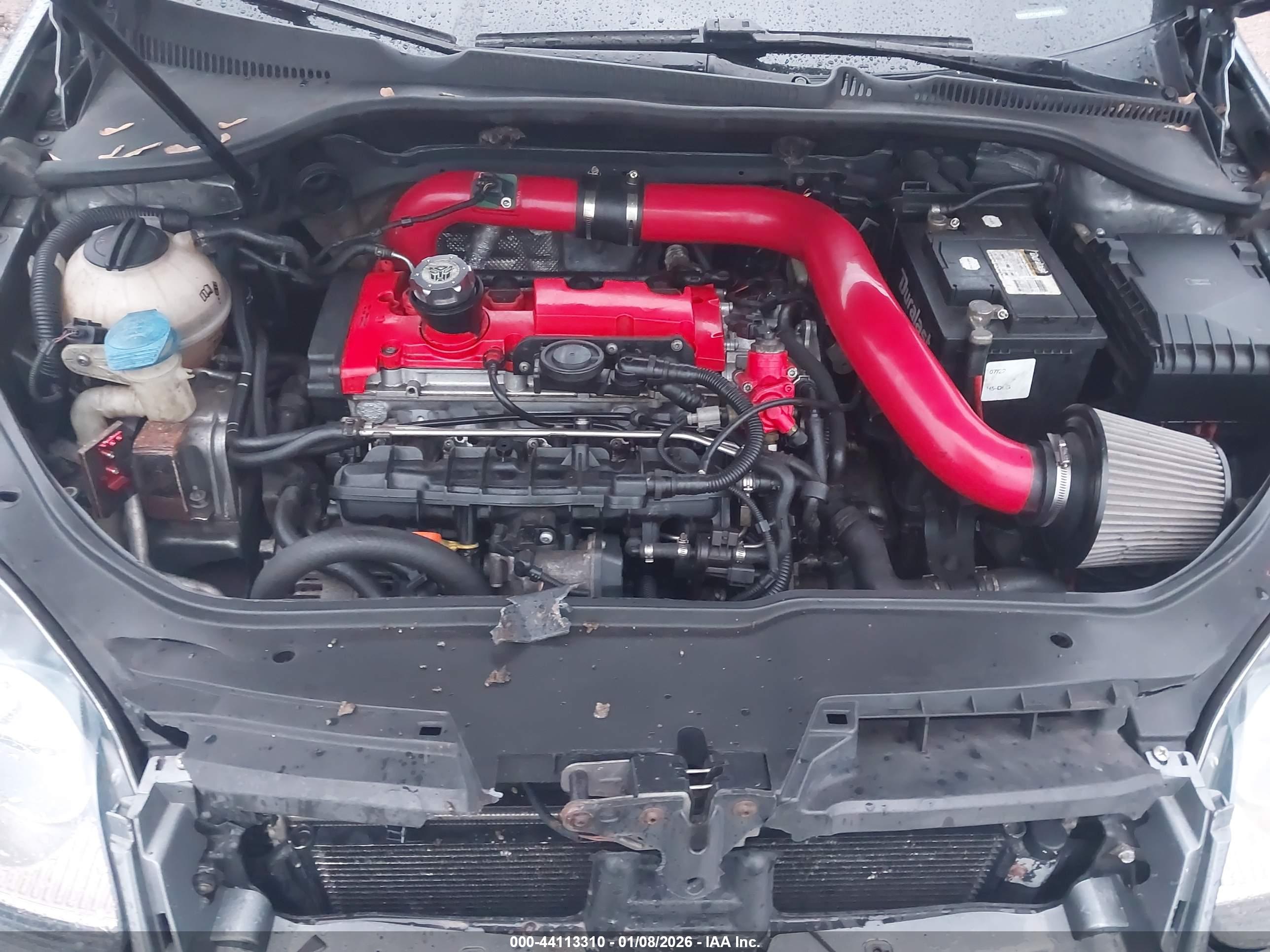VOLKSWAGEN GTI image 10