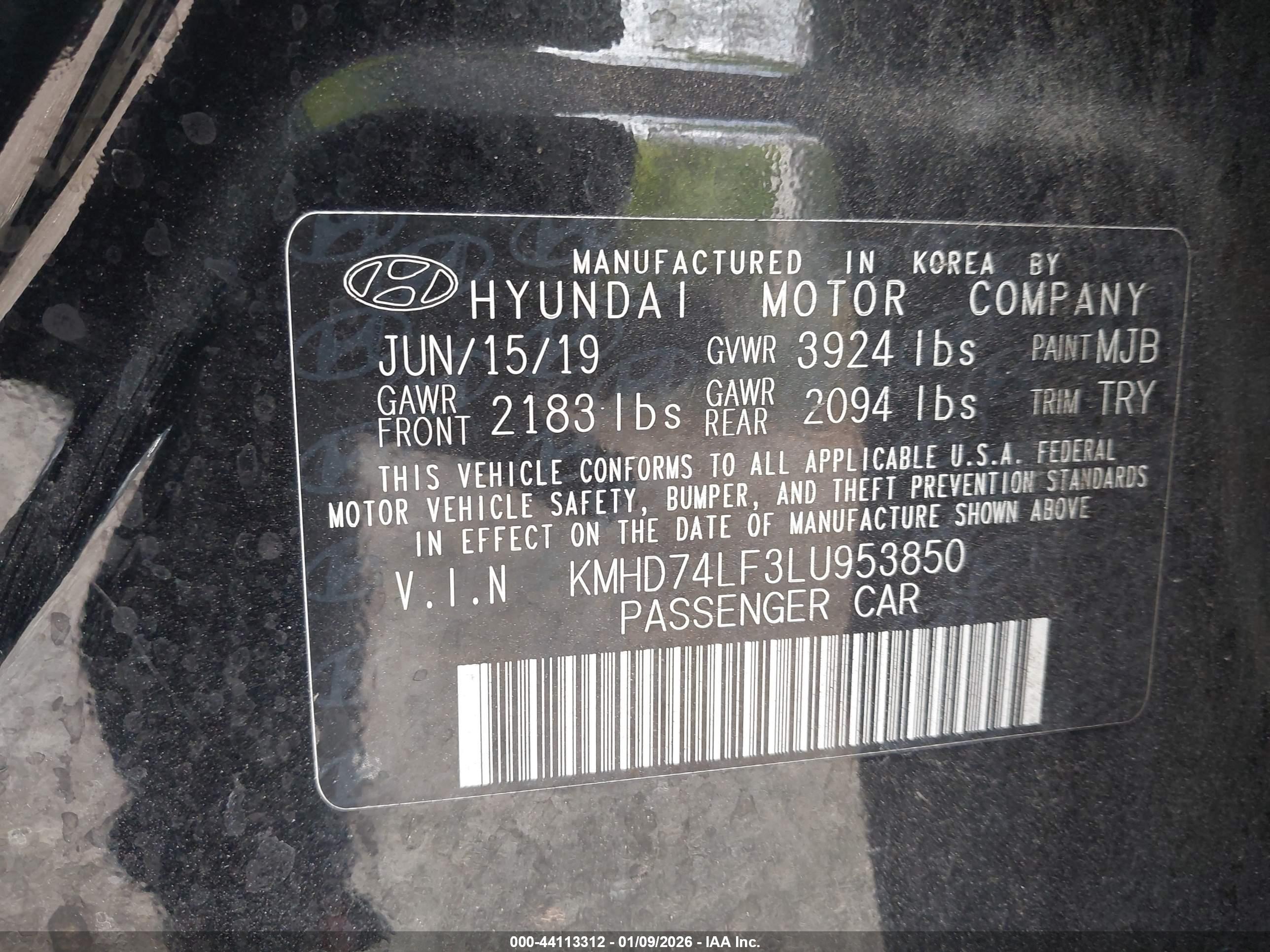 HYUNDAI ELANTRA image 9