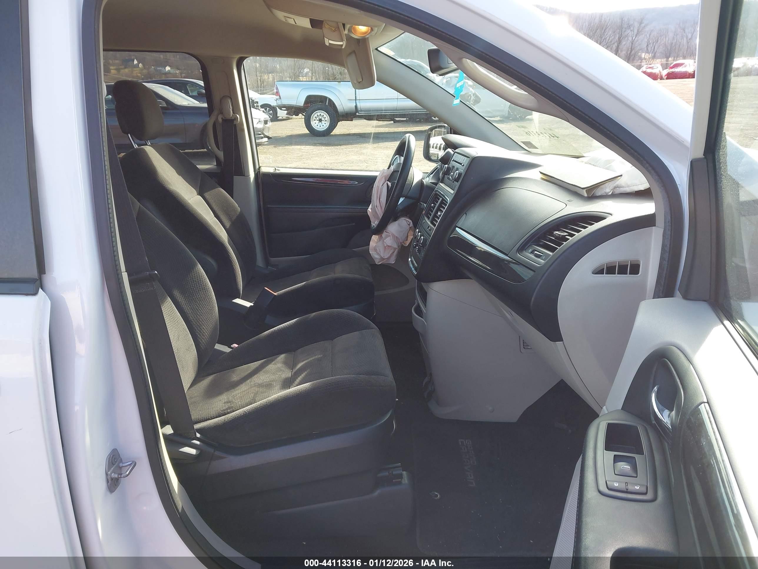 DODGE GRAND image 5