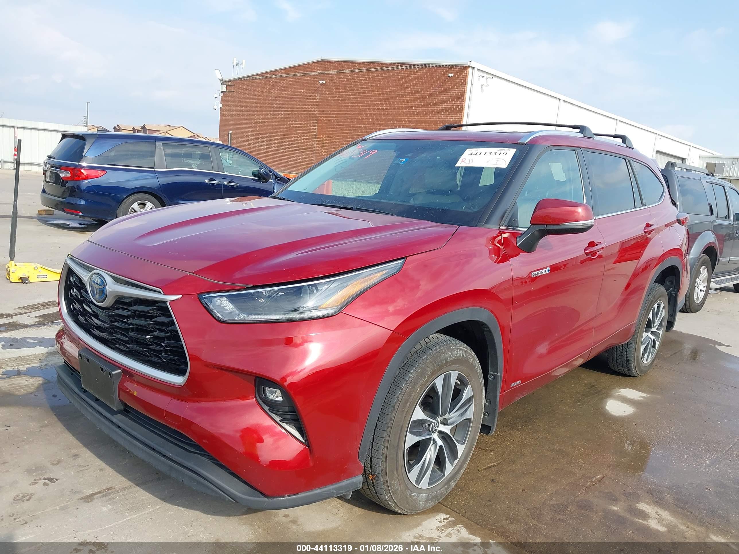 TOYOTA HIGHLANDER image 2