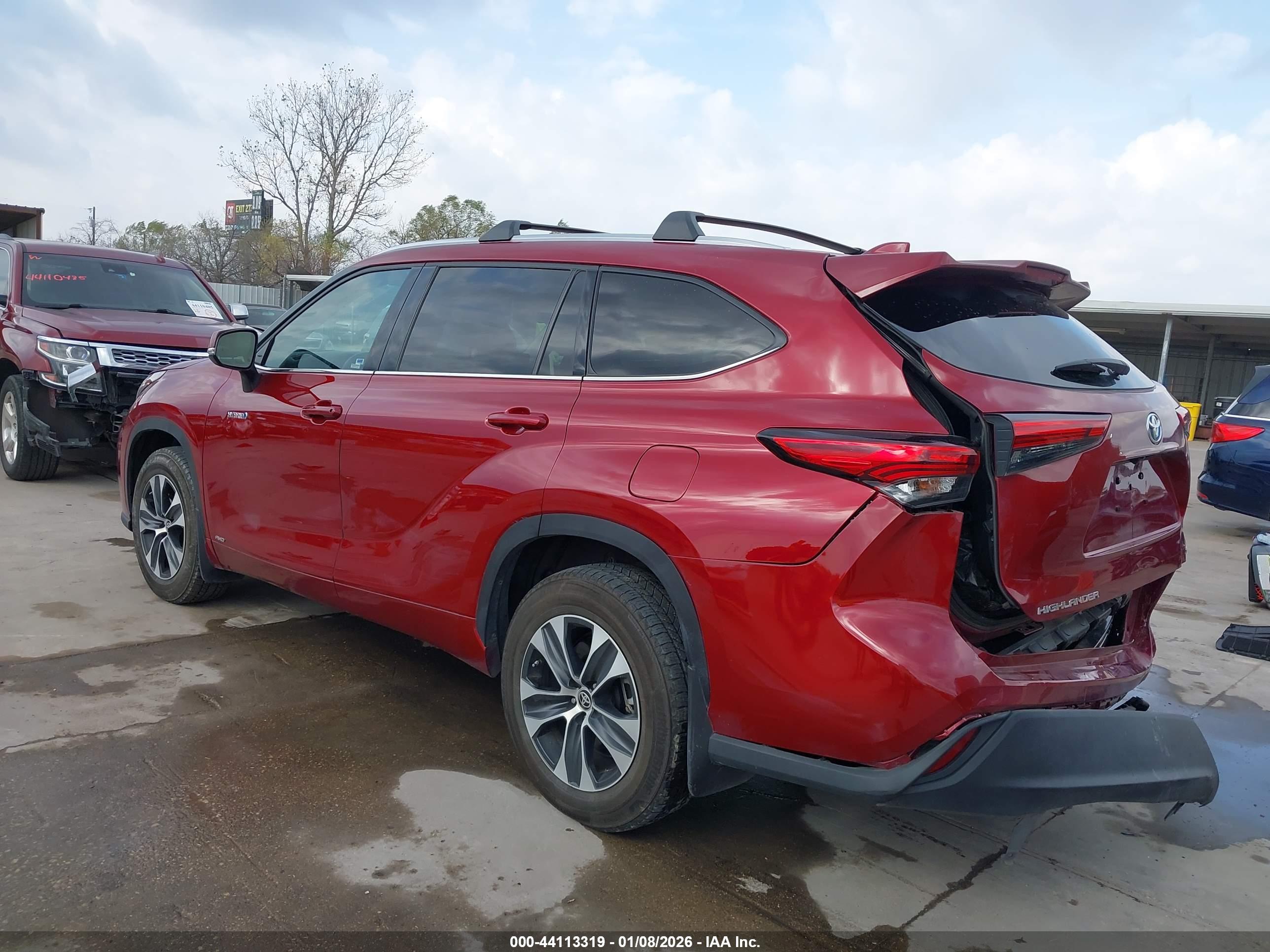 TOYOTA HIGHLANDER image 3