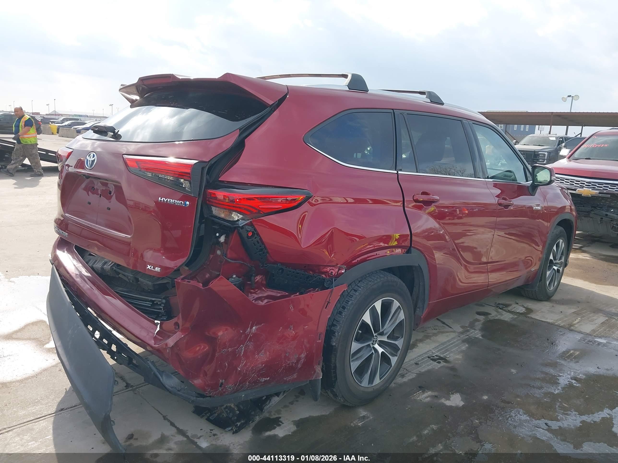 TOYOTA HIGHLANDER image 4