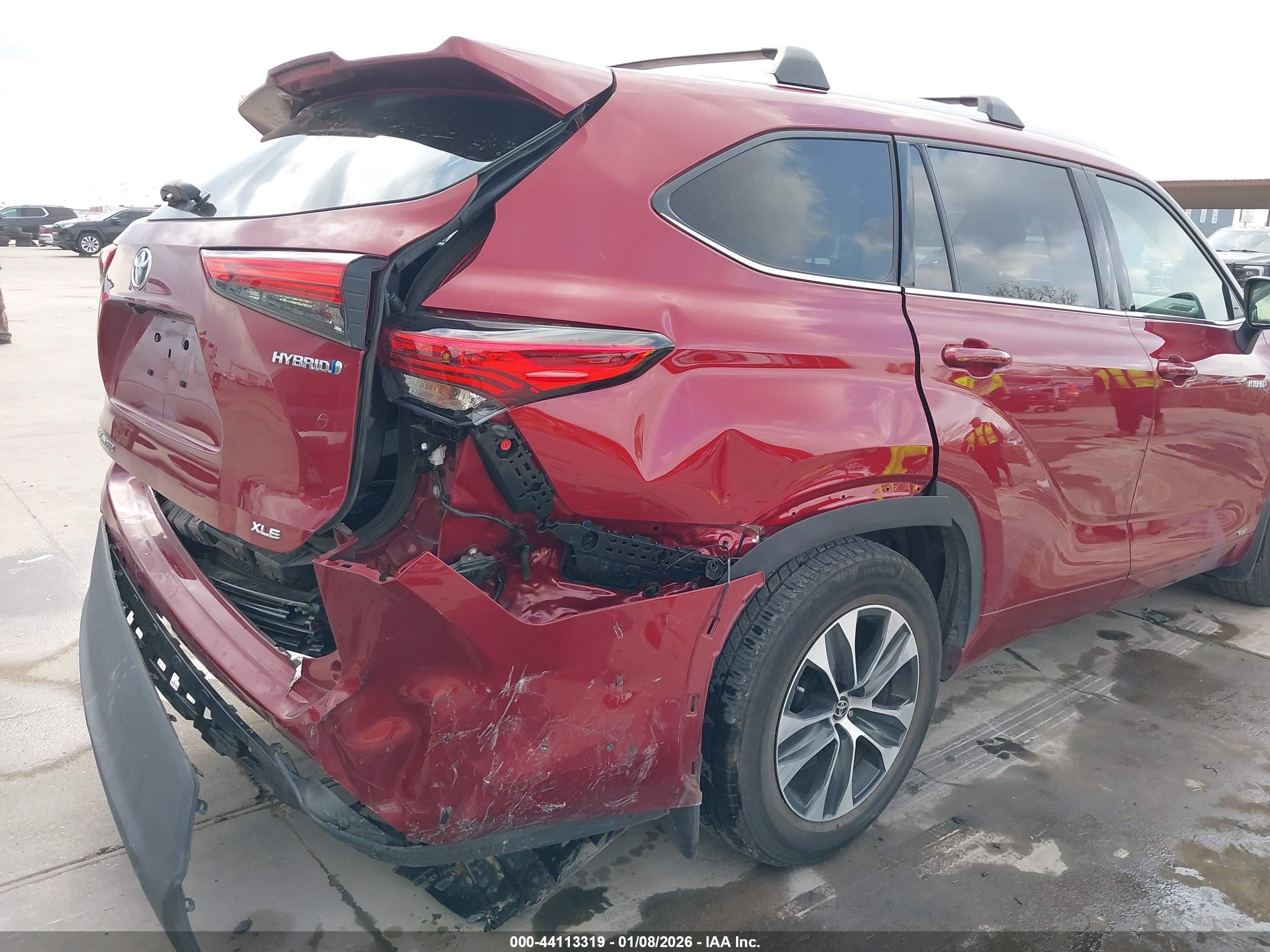 TOYOTA HIGHLANDER image 6
