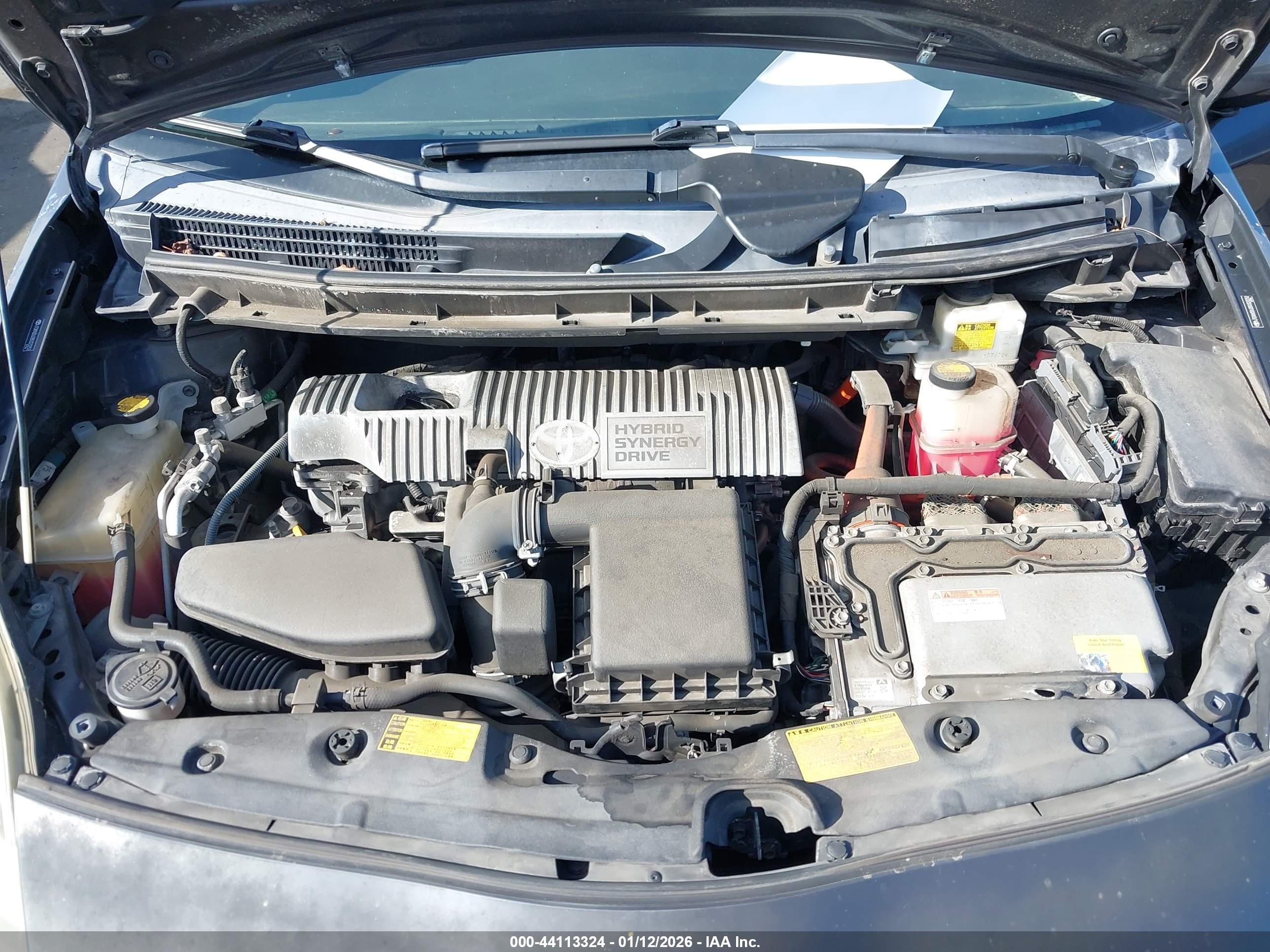 TOYOTA PRIUS image 10