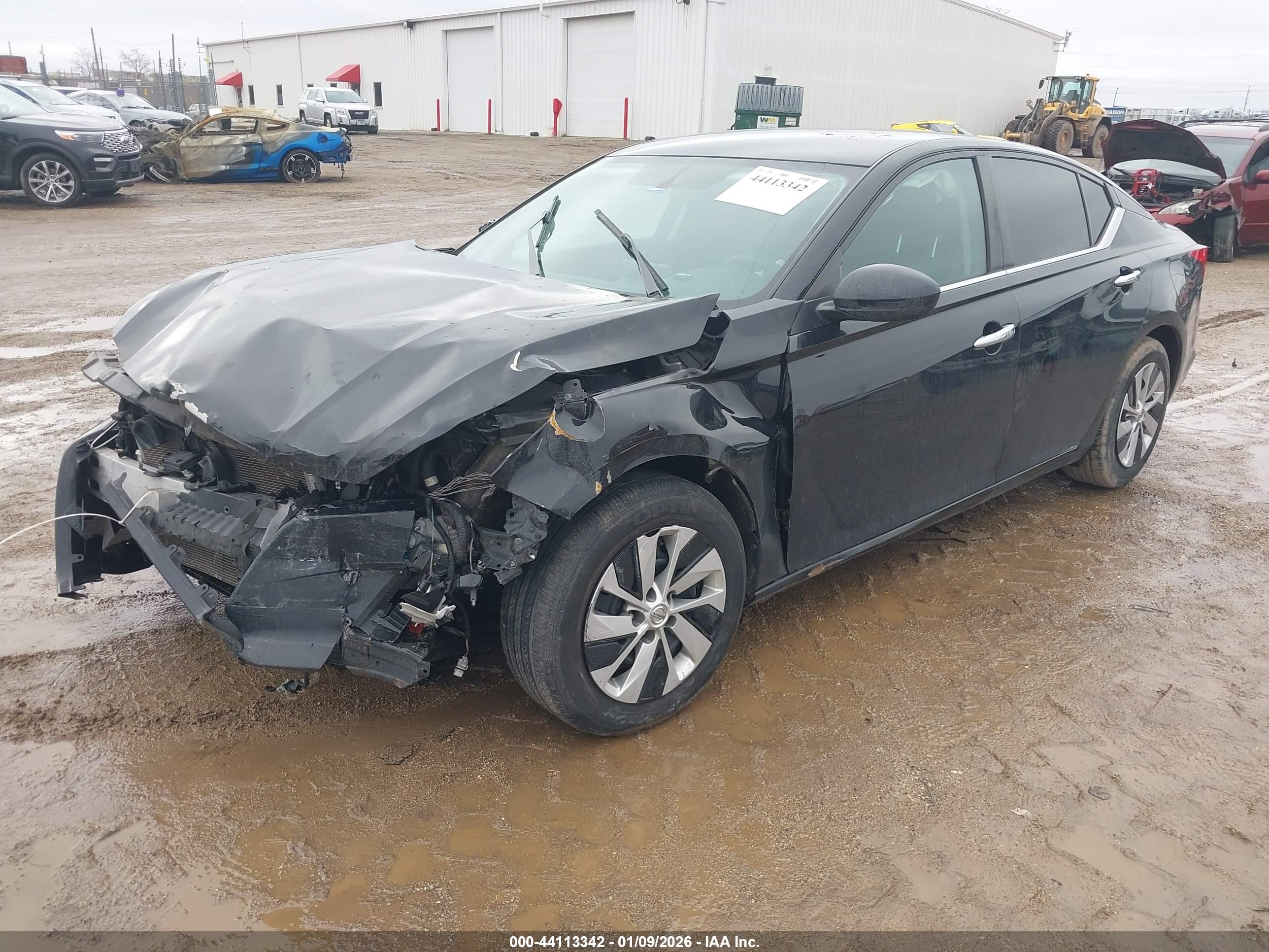 NISSAN ALTIMA image 2