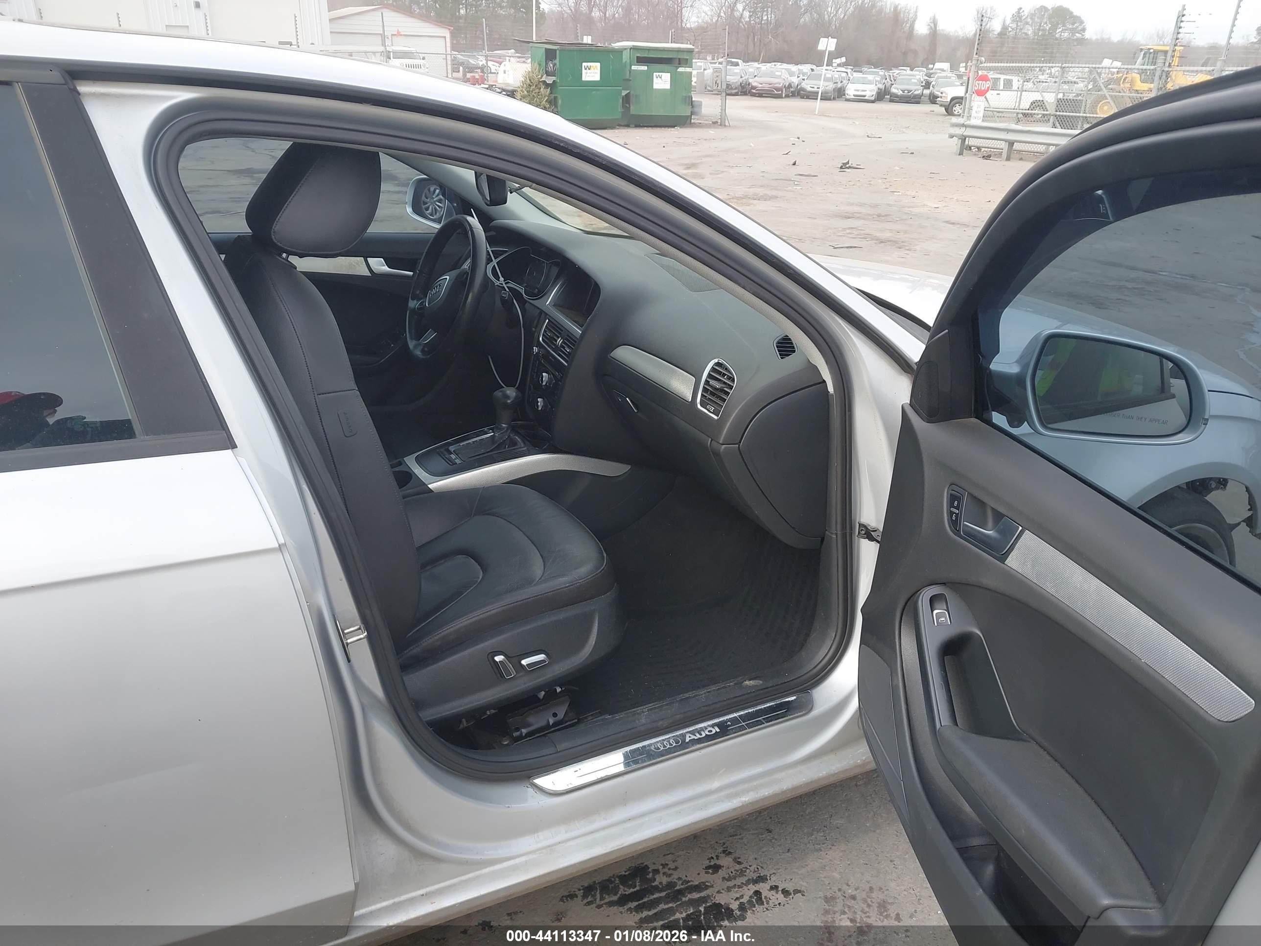 AUDI A4 image 5