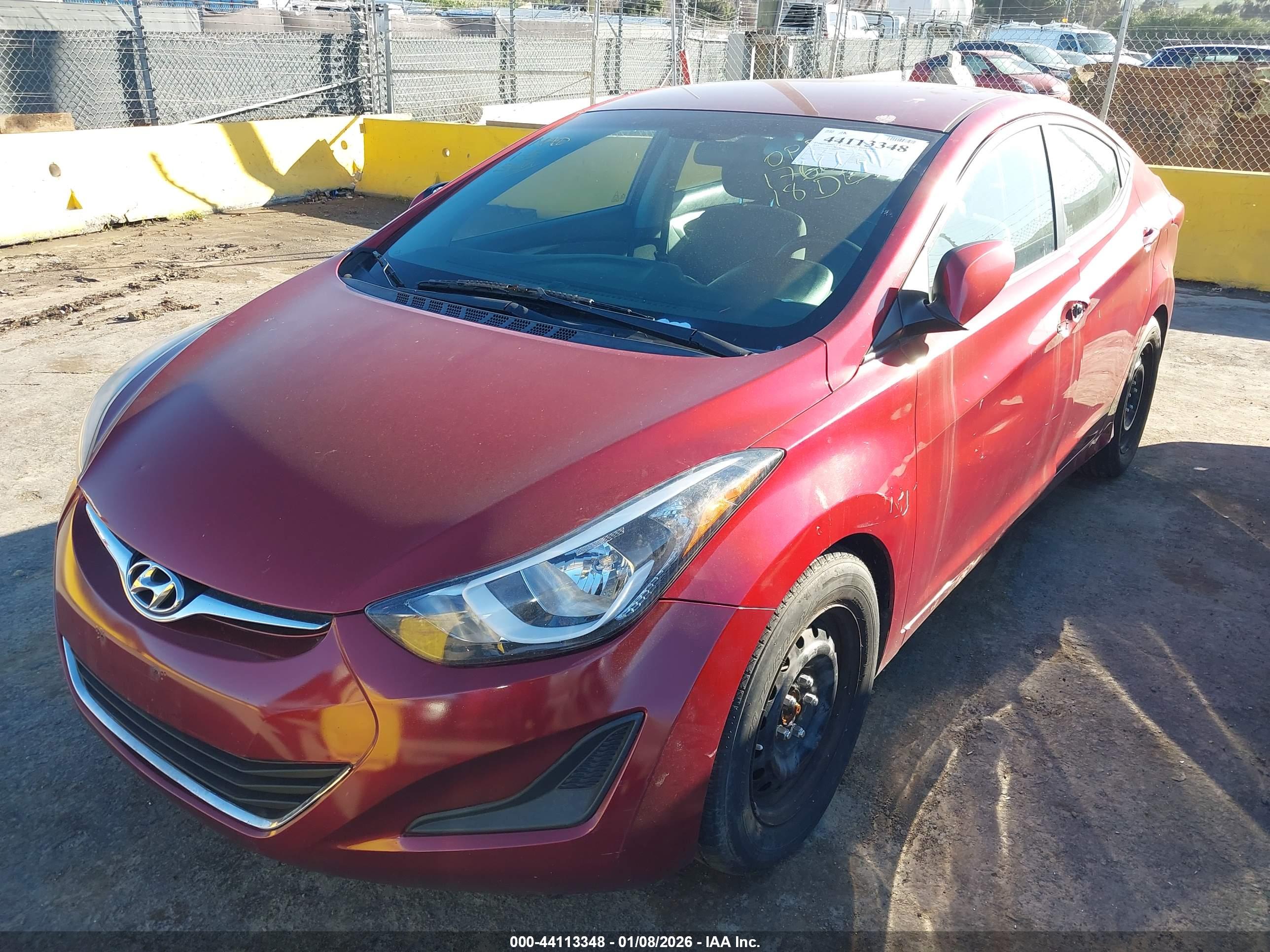 HYUNDAI ELANTRA image 6