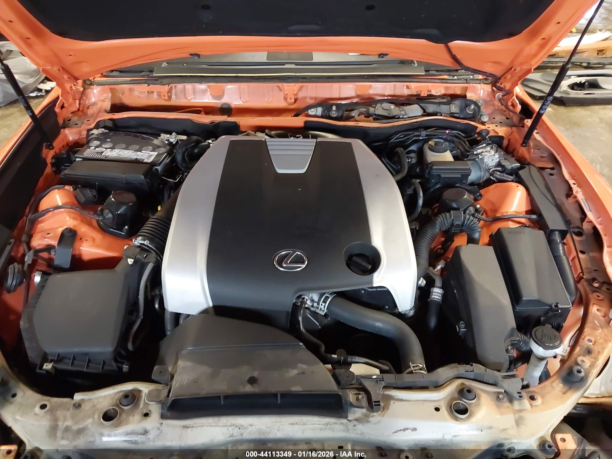 LEXUS RC image 10
