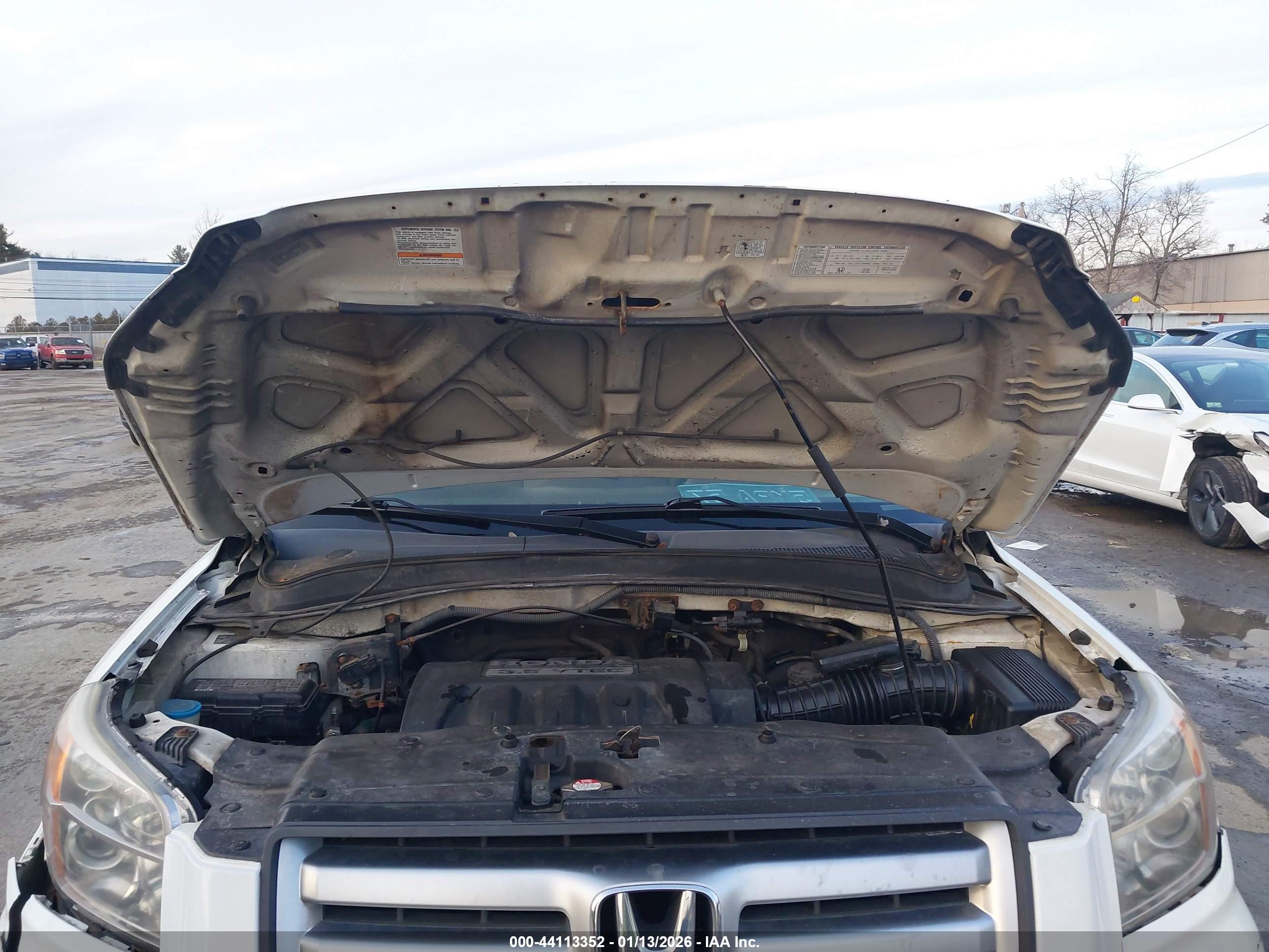 HONDA PILOT image 10