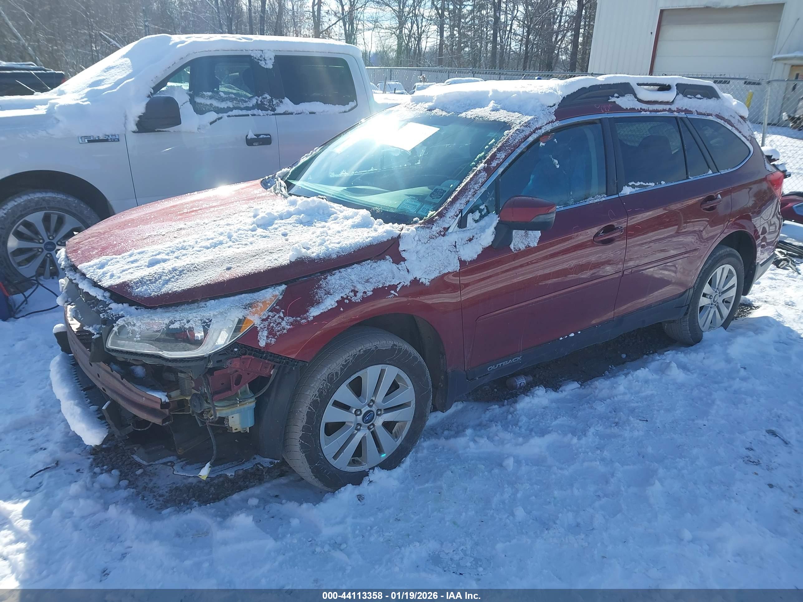 SUBARU OUTBACK image 2