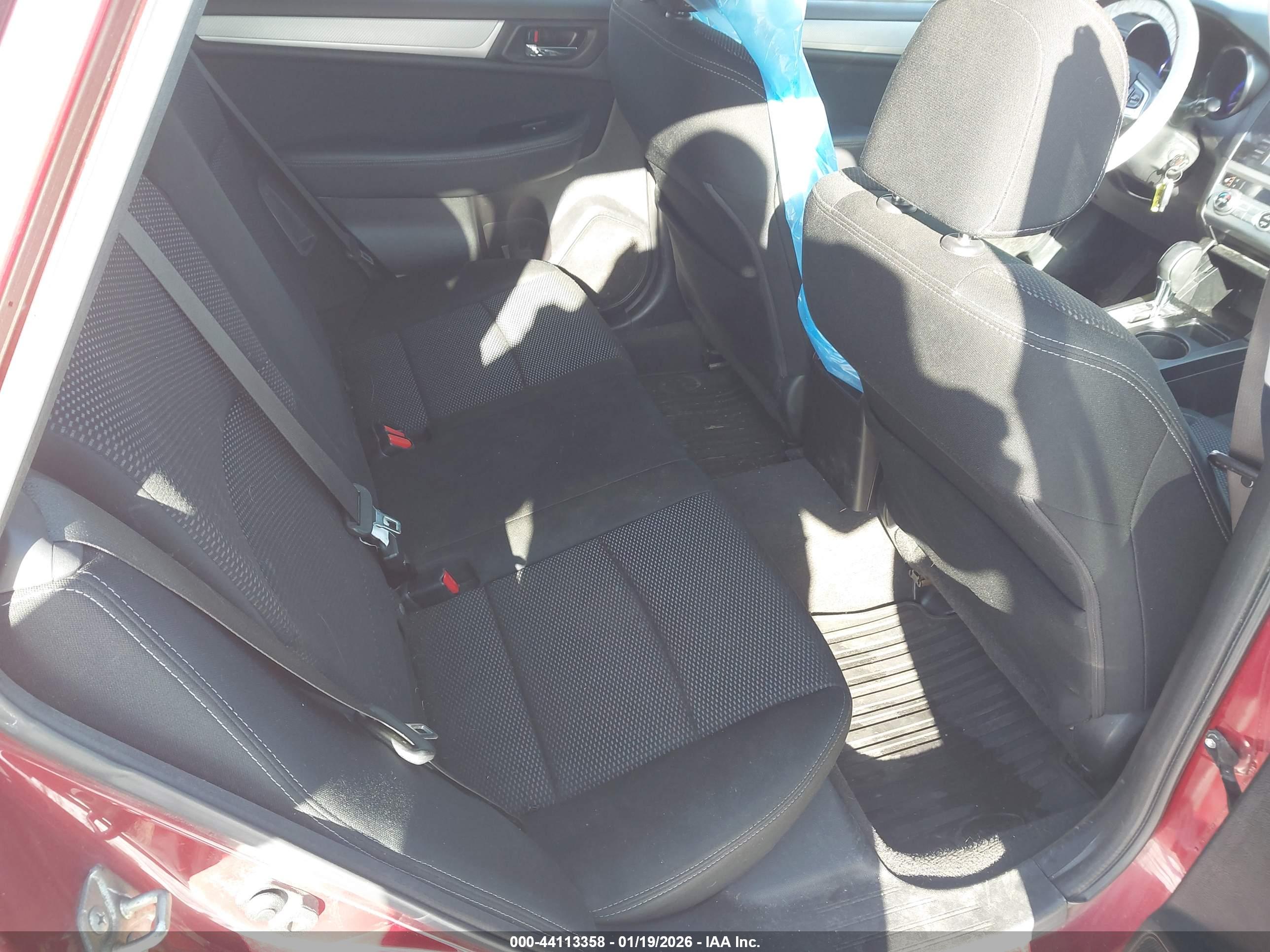 SUBARU OUTBACK image 8