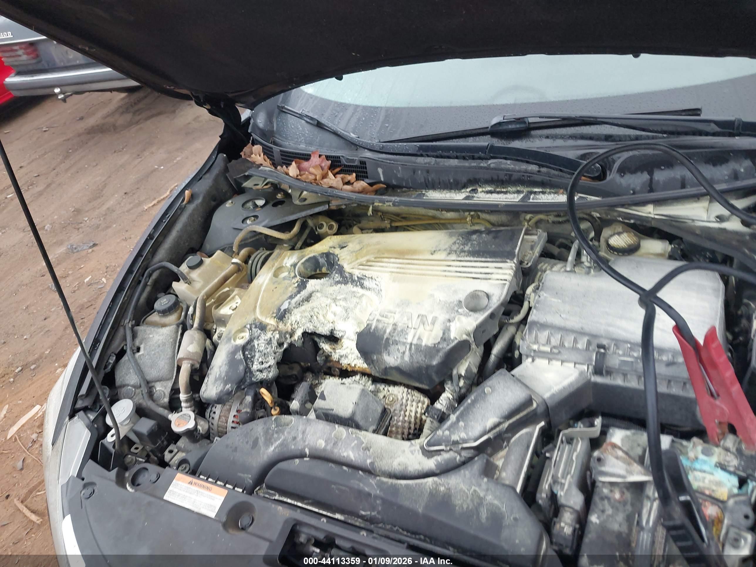 NISSAN ALTIMA image 10