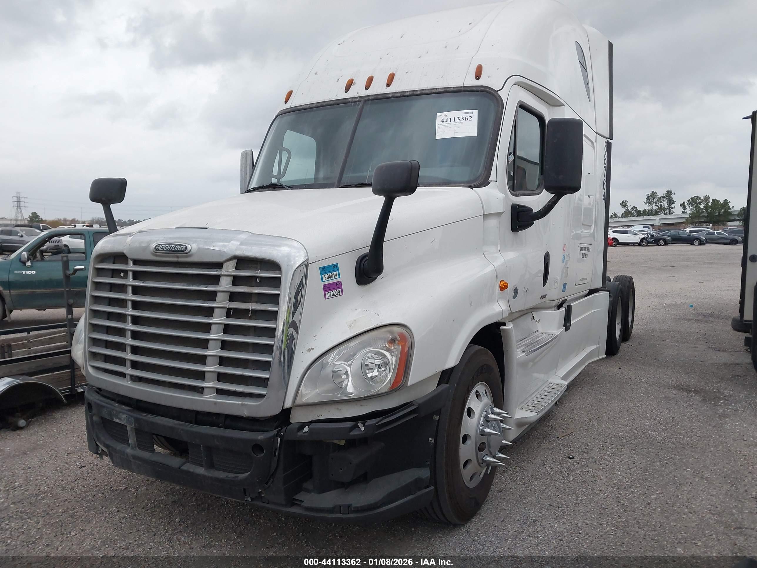 FREIGHTLINER CASCADIA image 2