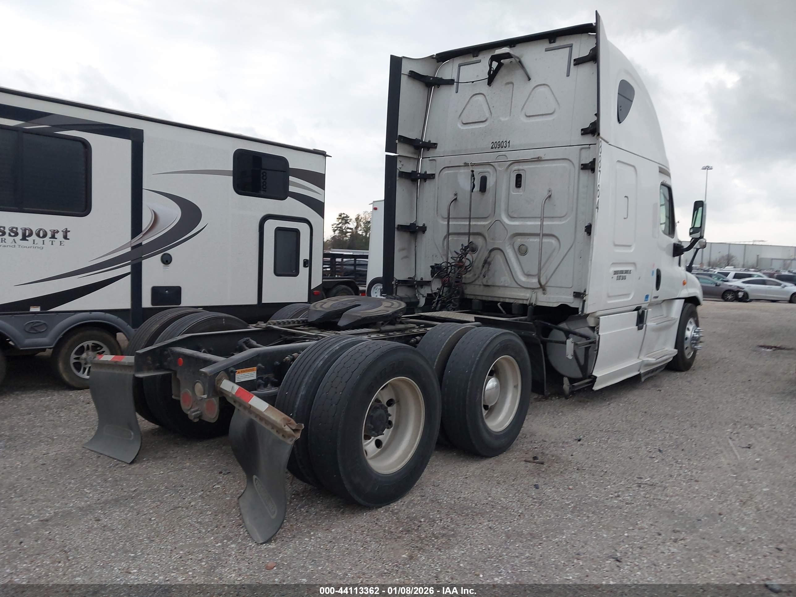 FREIGHTLINER CASCADIA image 4