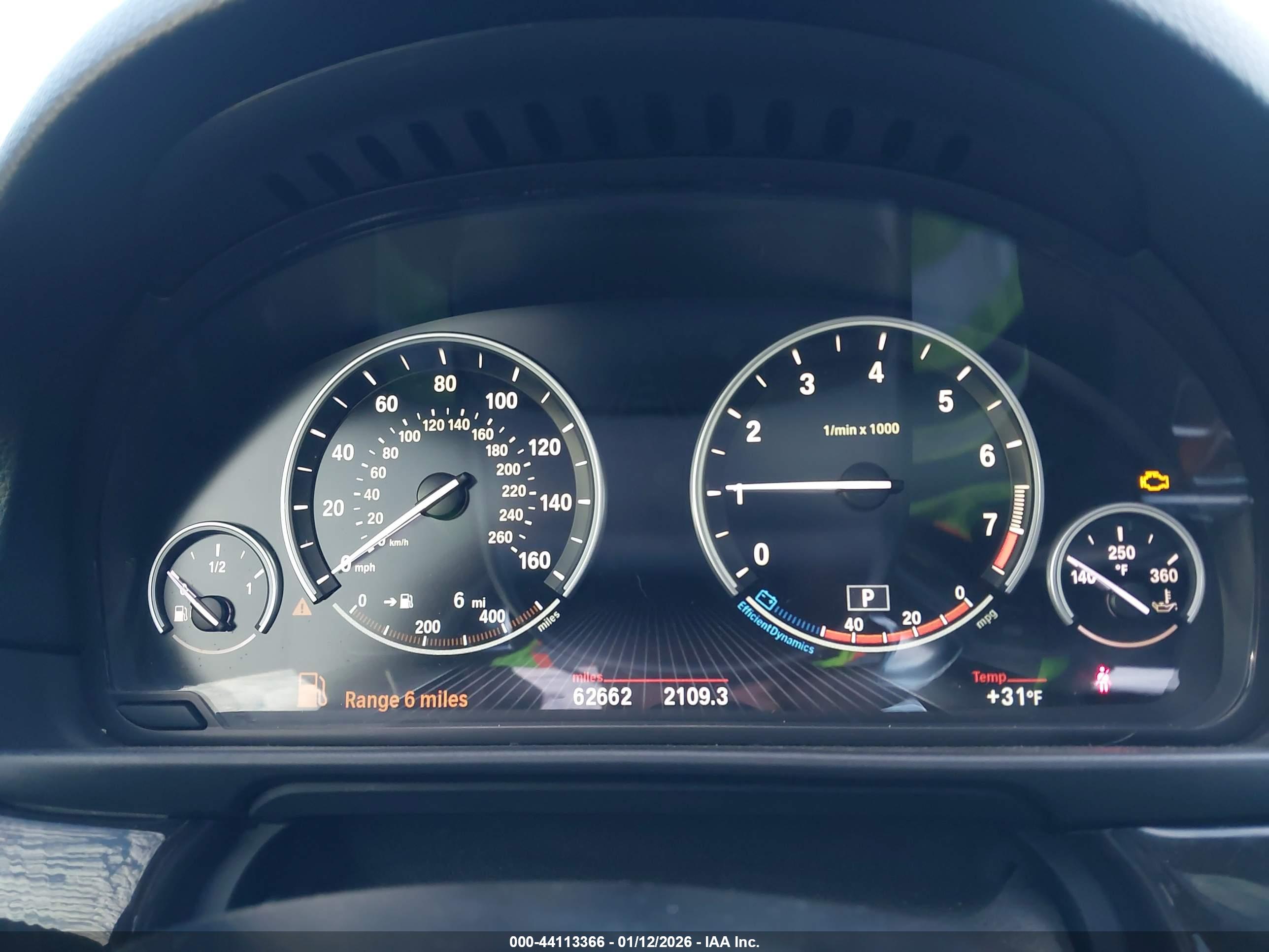 BMW 528I image 7