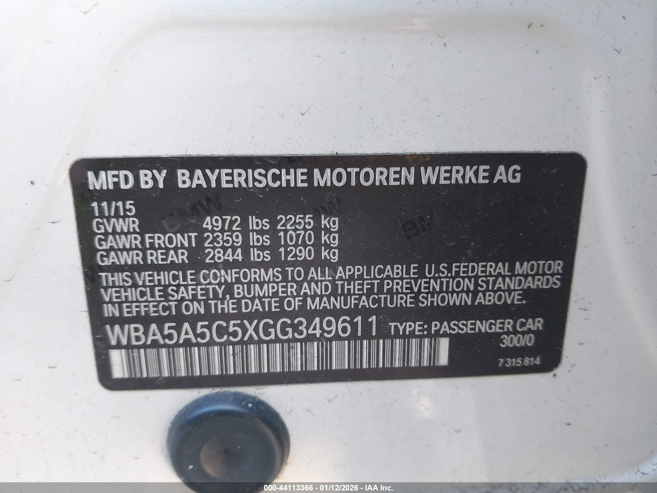 BMW 528I image 9