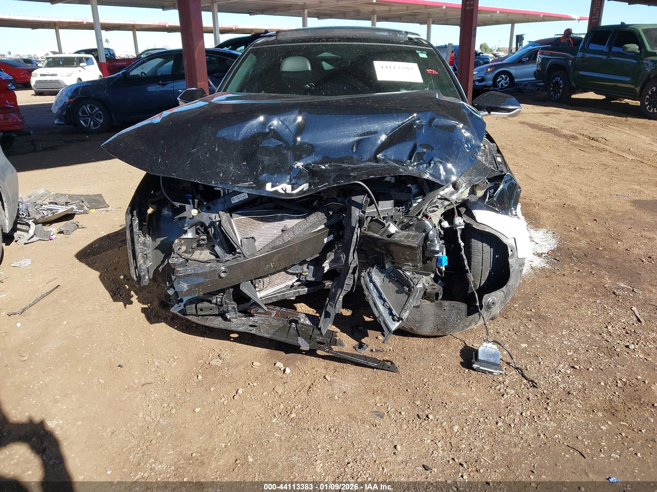 KIA K4 image 6