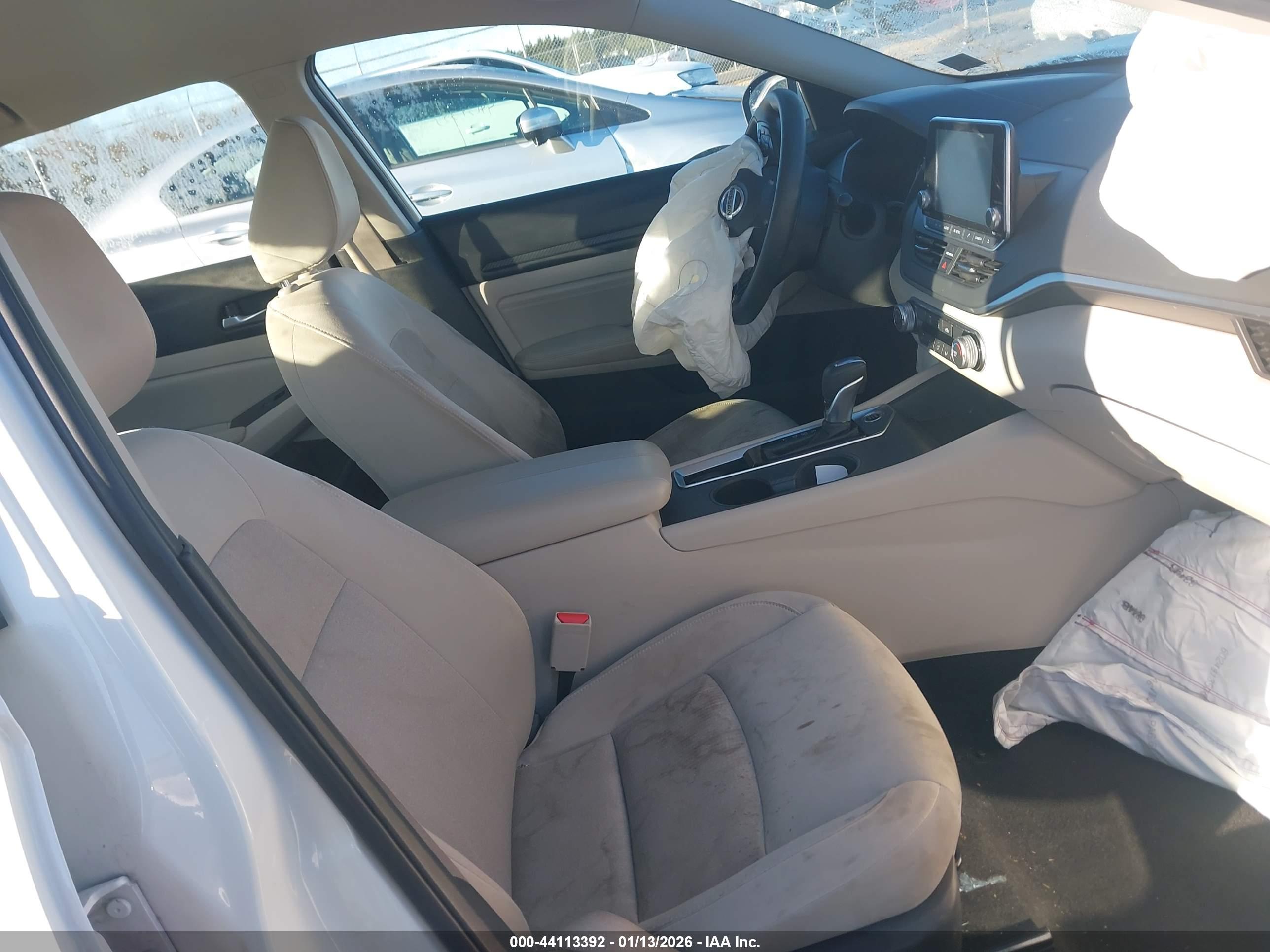 NISSAN ALTIMA image 5