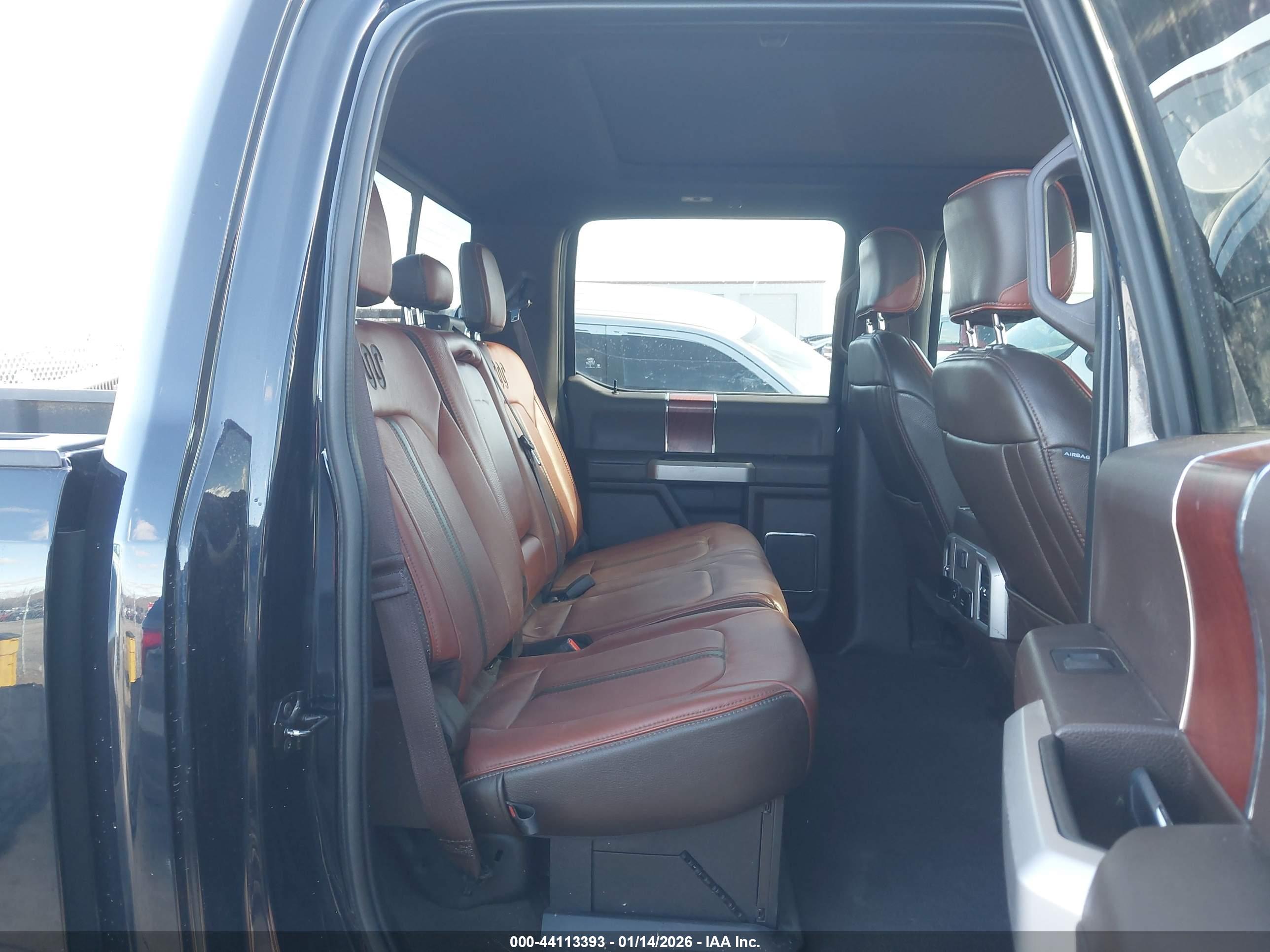 FORD F-450 image 7