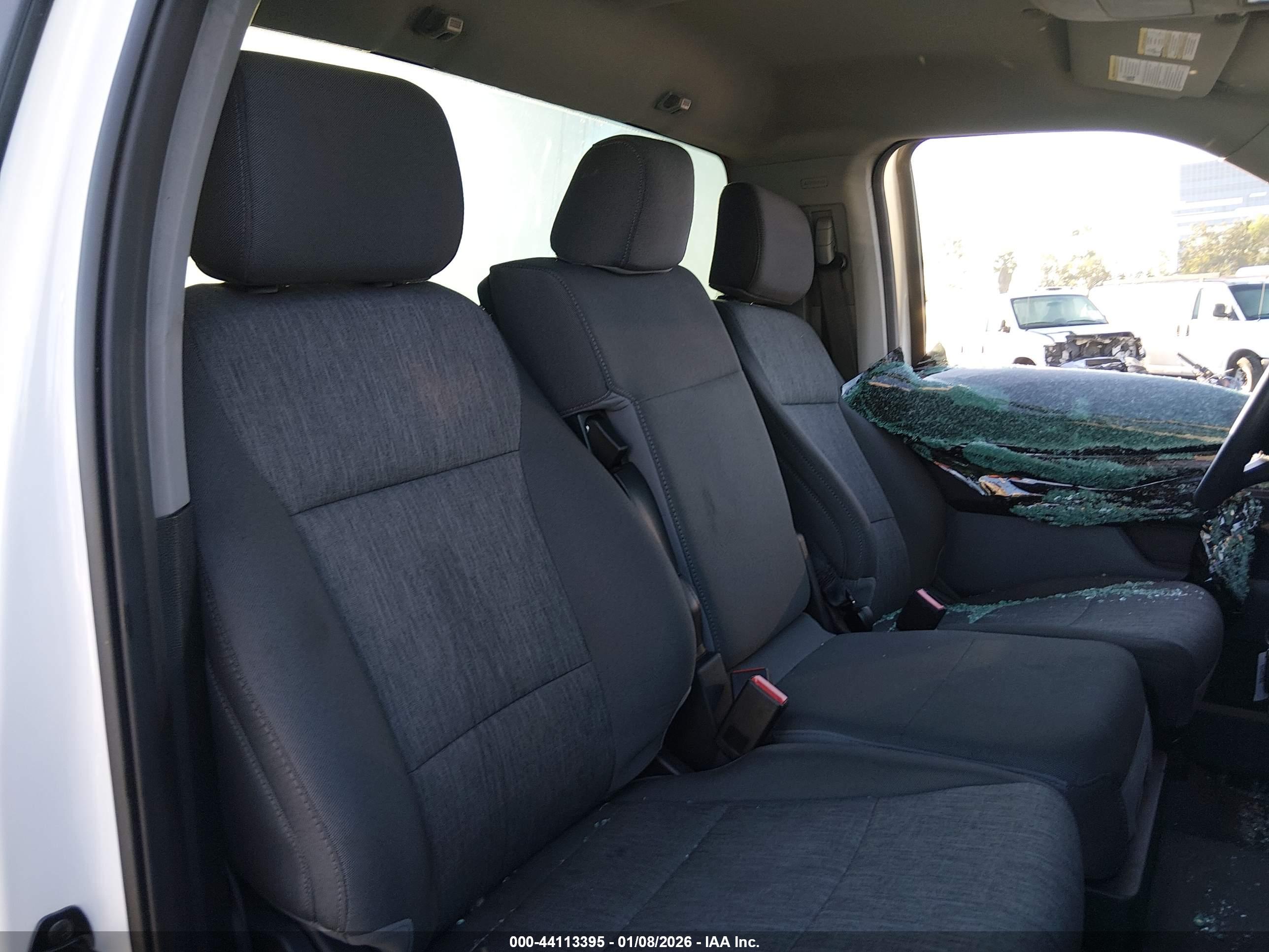 FORD F-150 image 8