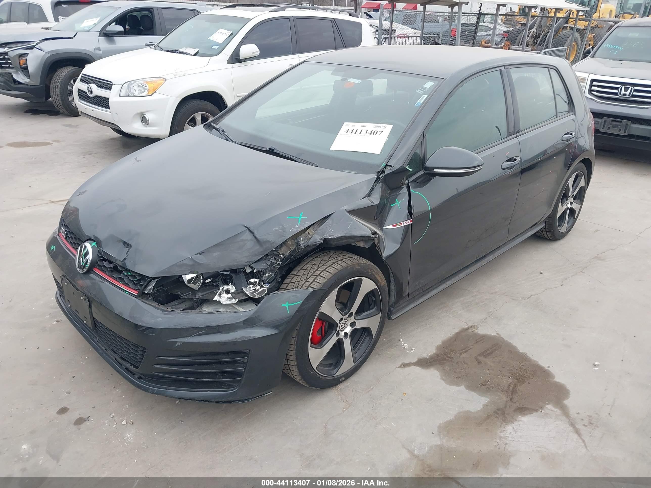 VOLKSWAGEN GOLF image 2