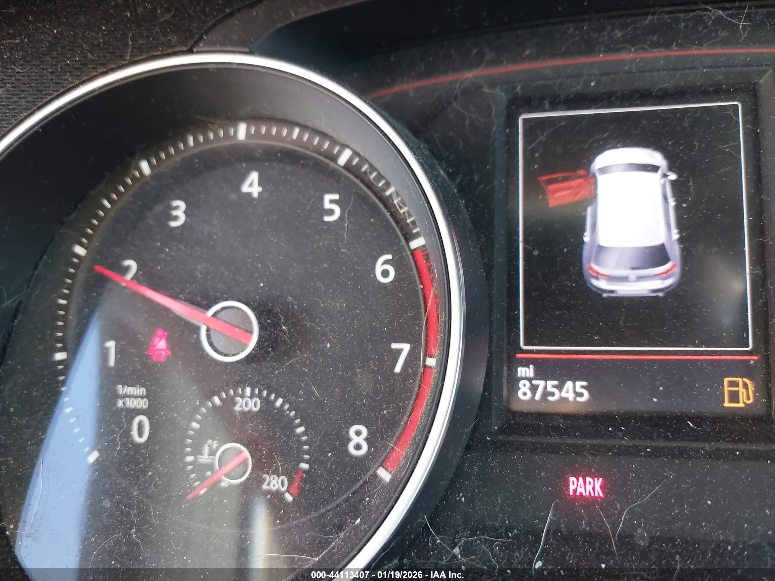 VOLKSWAGEN GOLF image 7