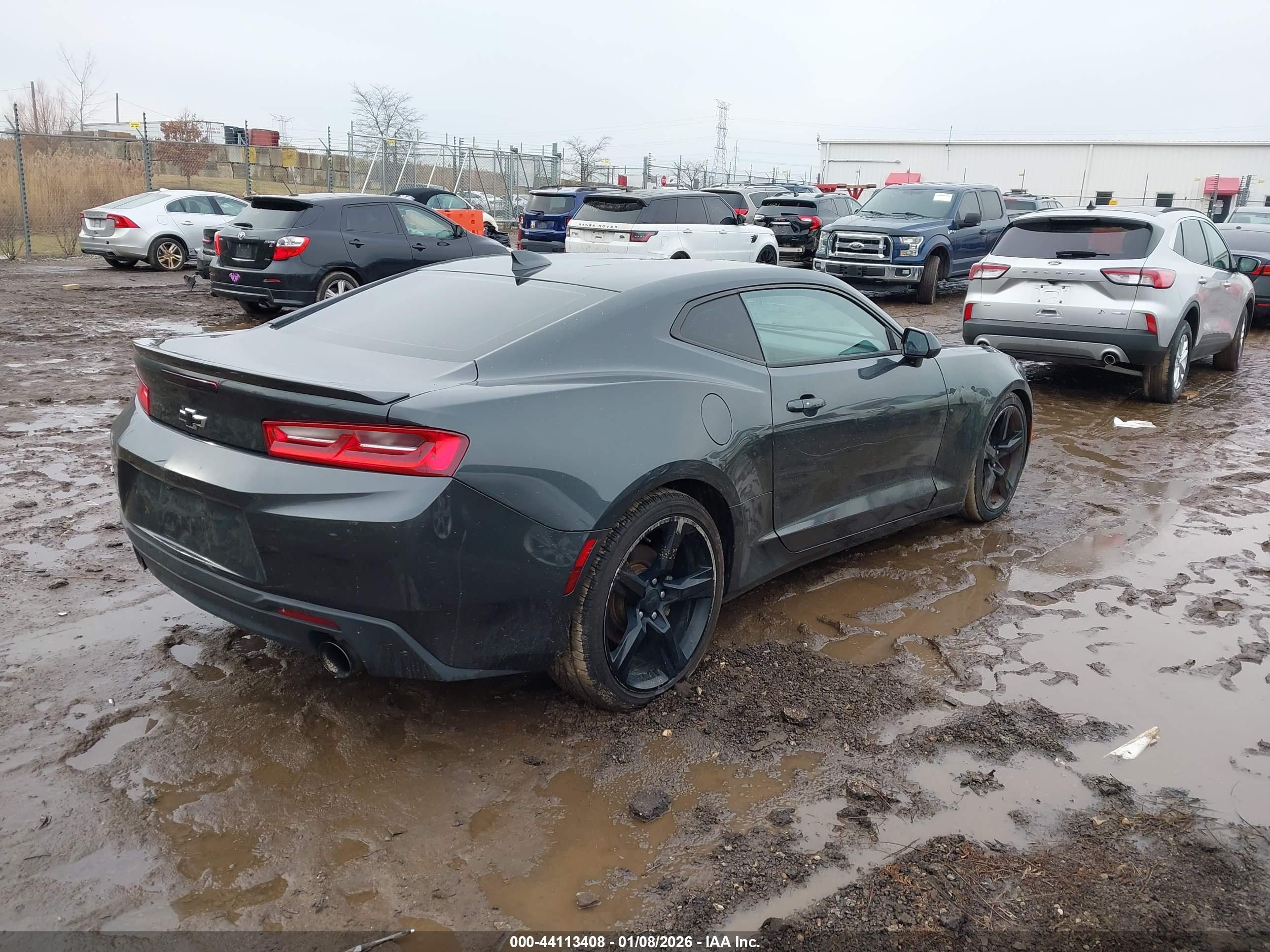 CHEVROLET CAMARO image 4