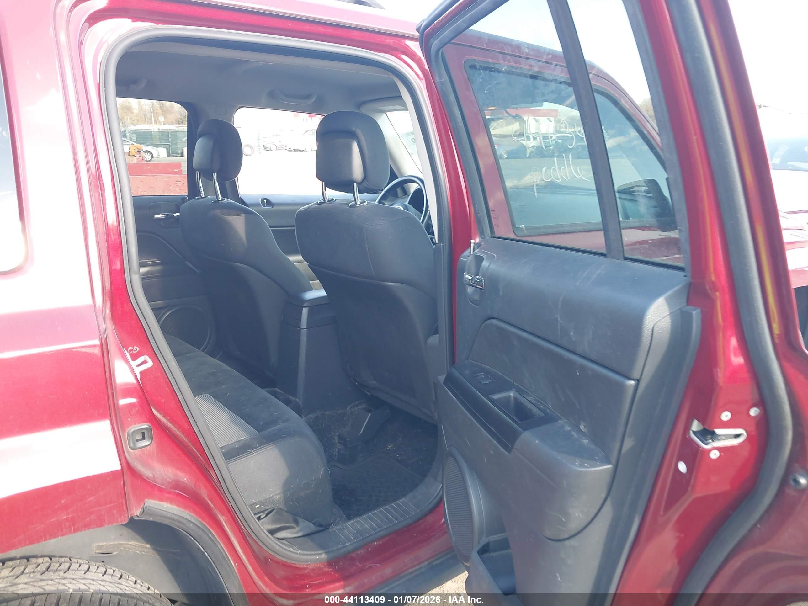 JEEP PATRIOT image 8