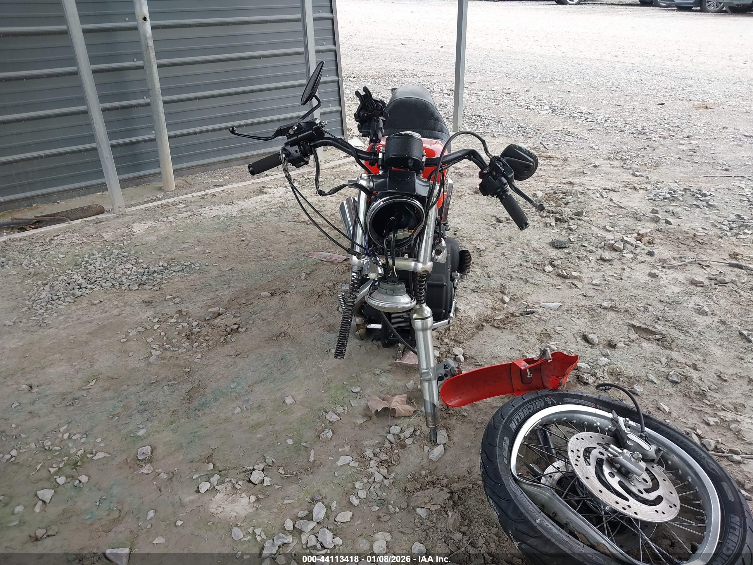 HARLEY-DAVIDSON XLH883 image 5