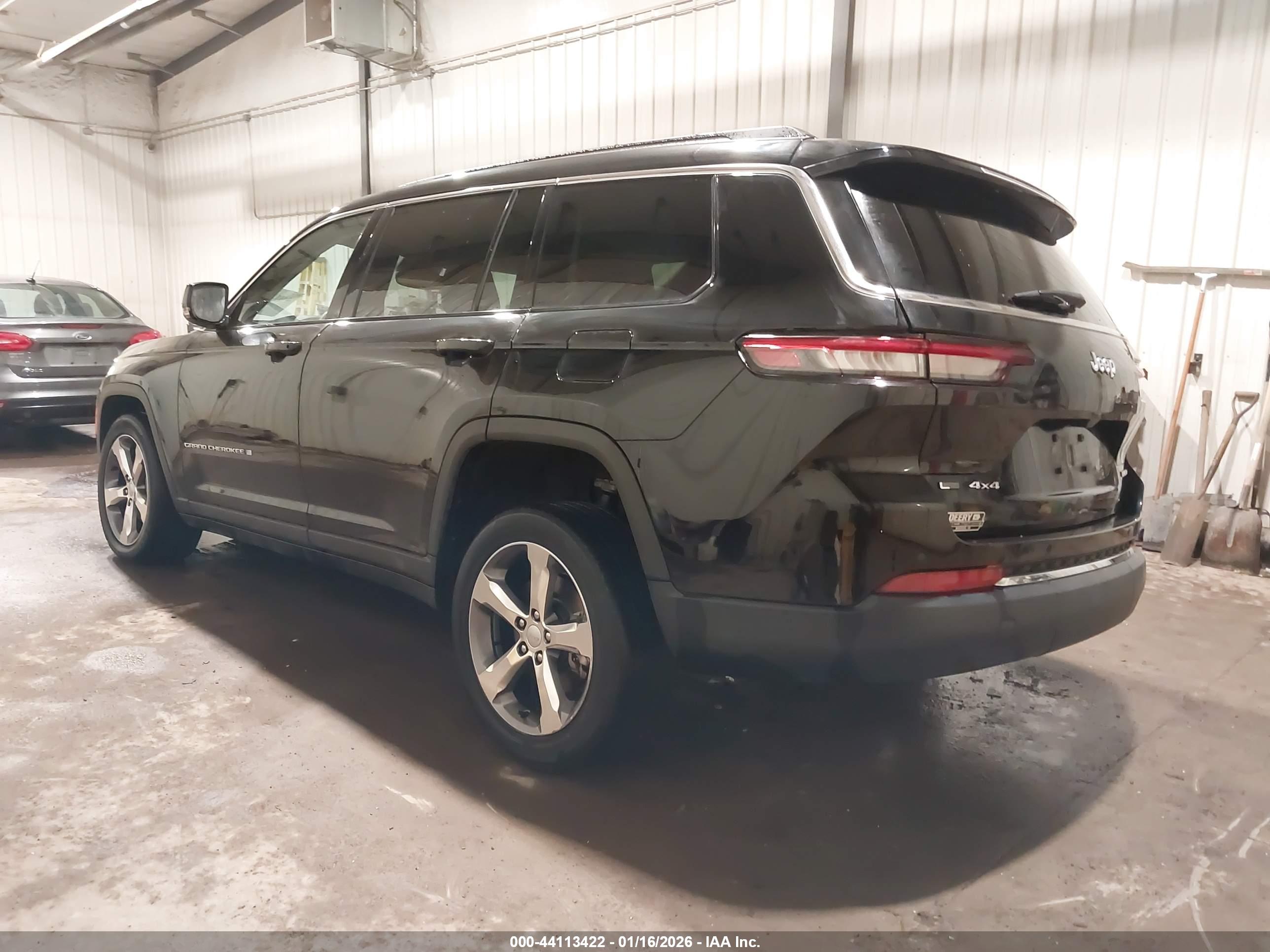 JEEP GRAND image 3