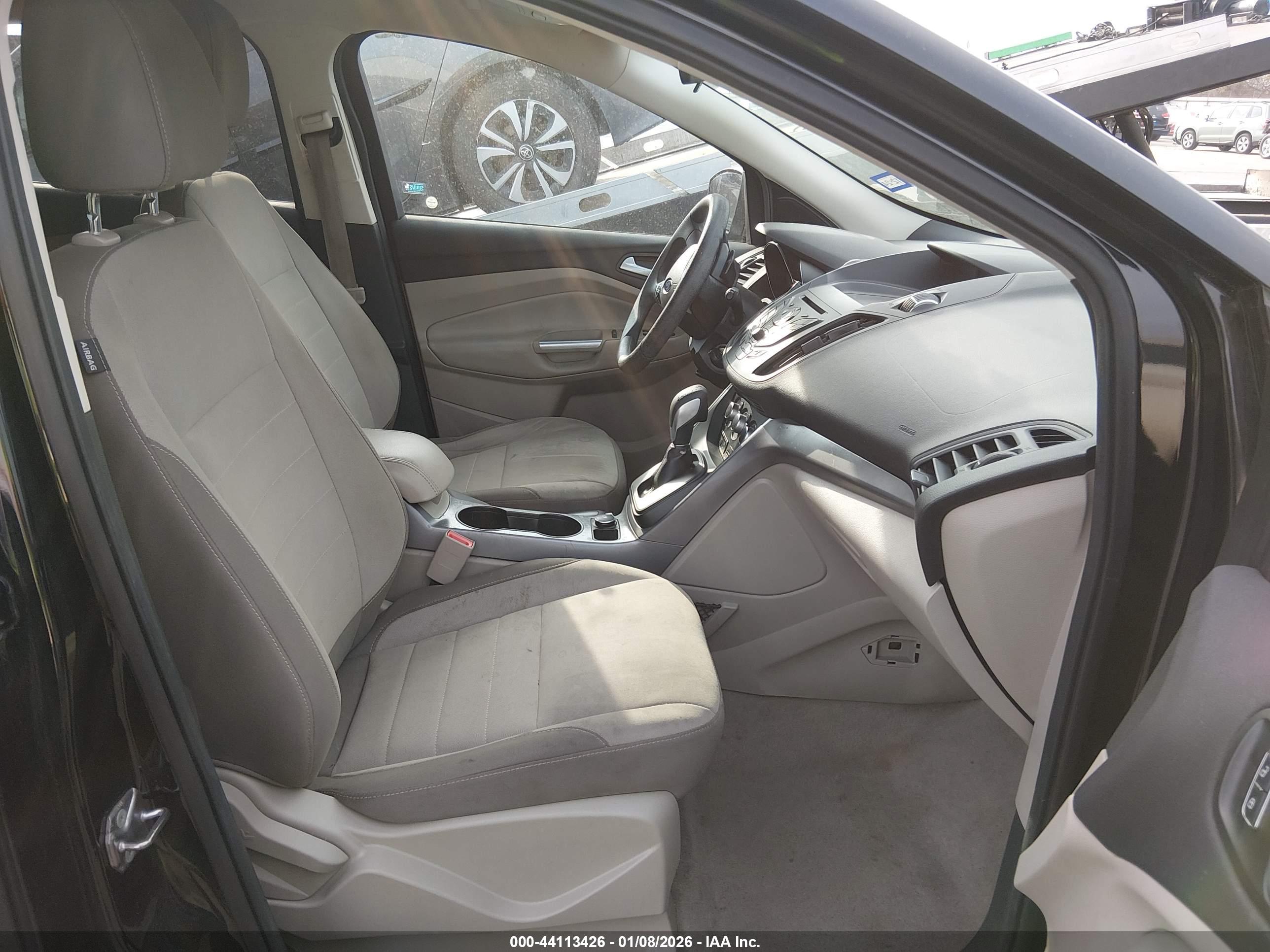 FORD ESCAPE image 5