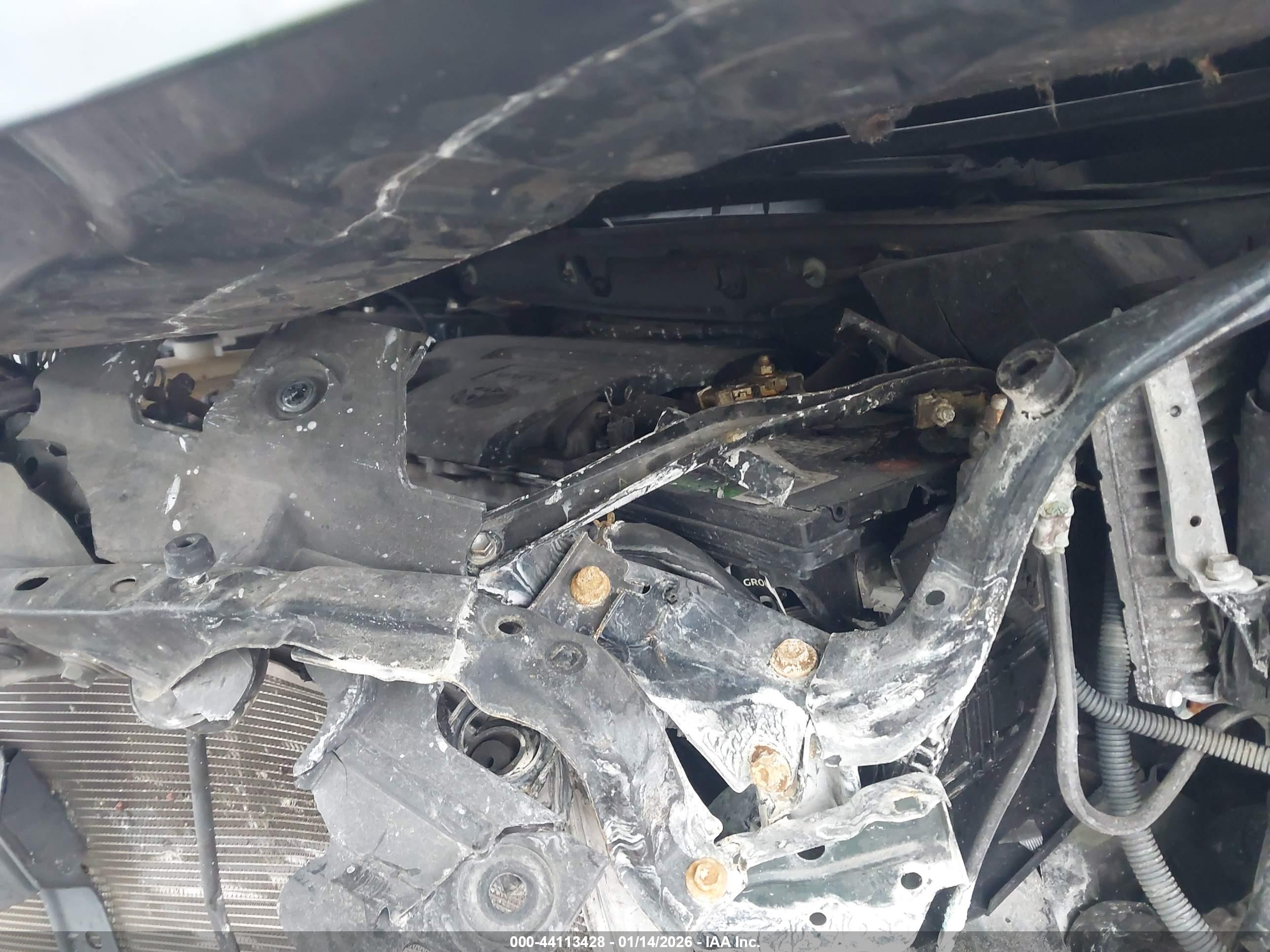 TOYOTA RAV4 image 10