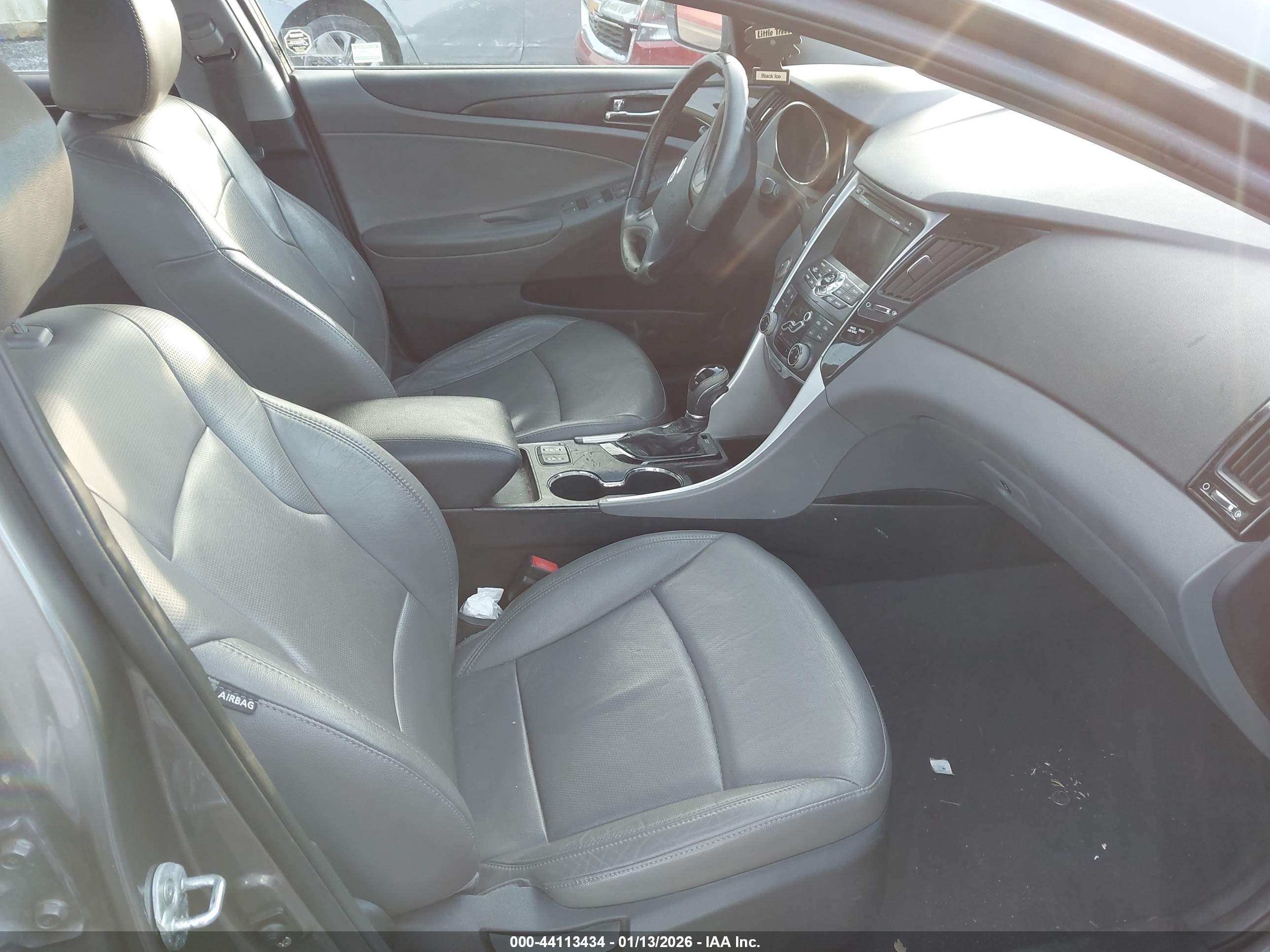HYUNDAI SONATA image 5