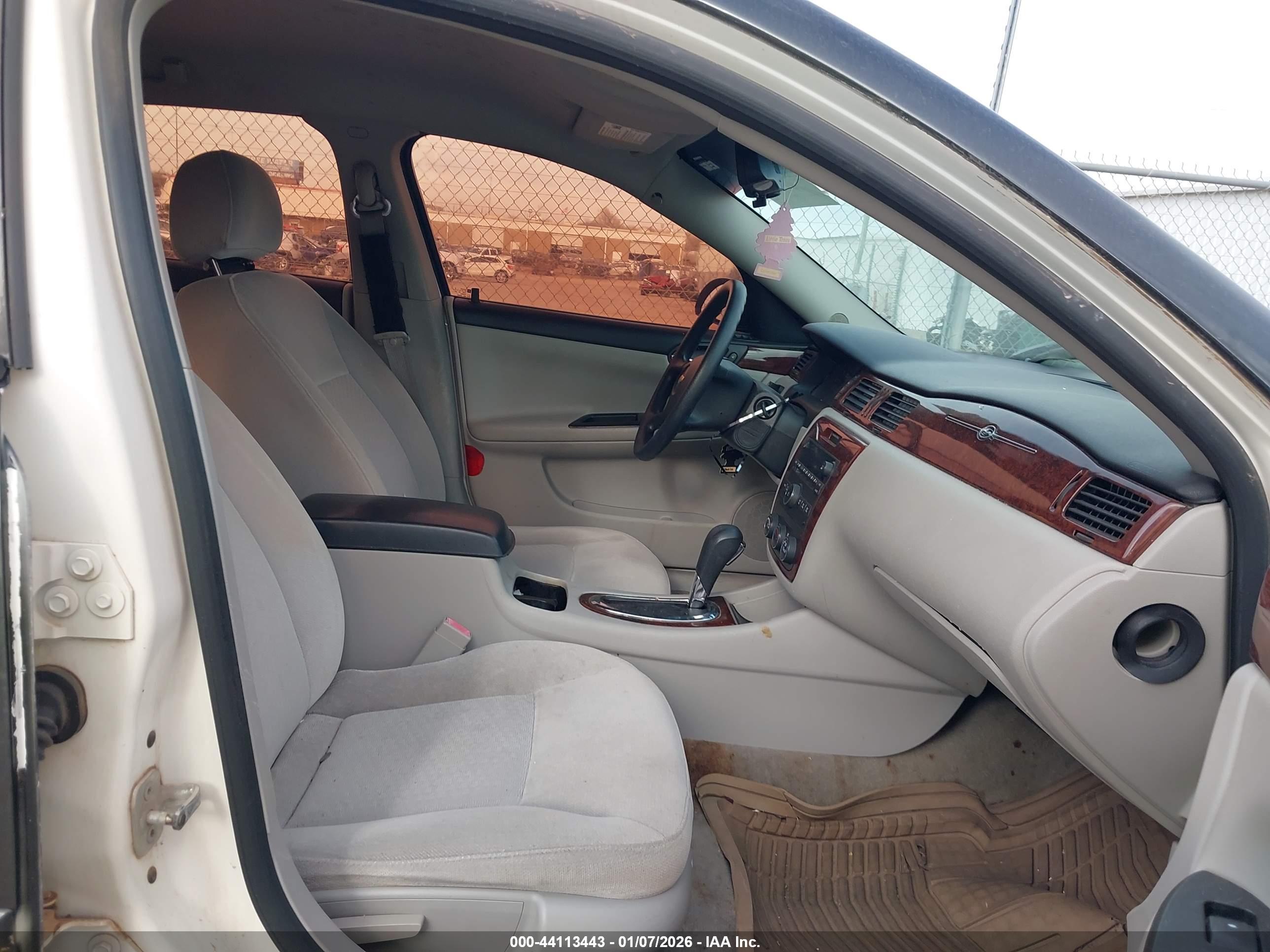 CHEVROLET IMPALA image 5