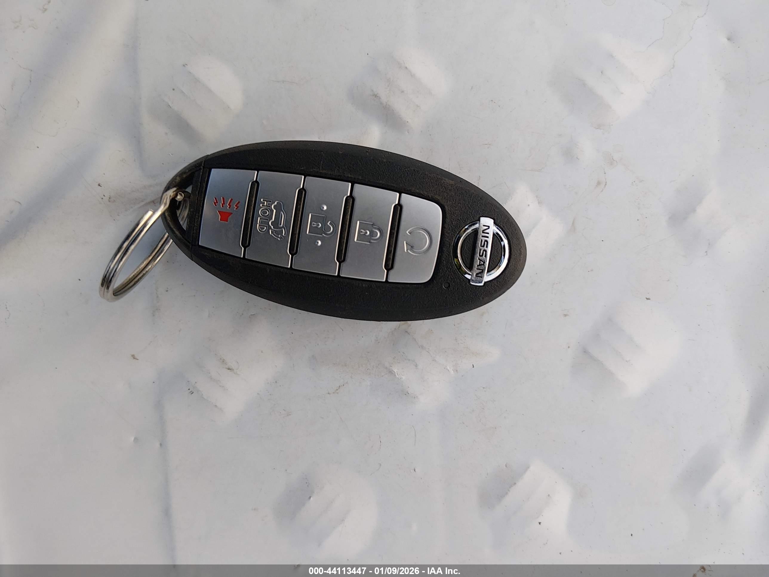 NISSAN ROGUE image 11