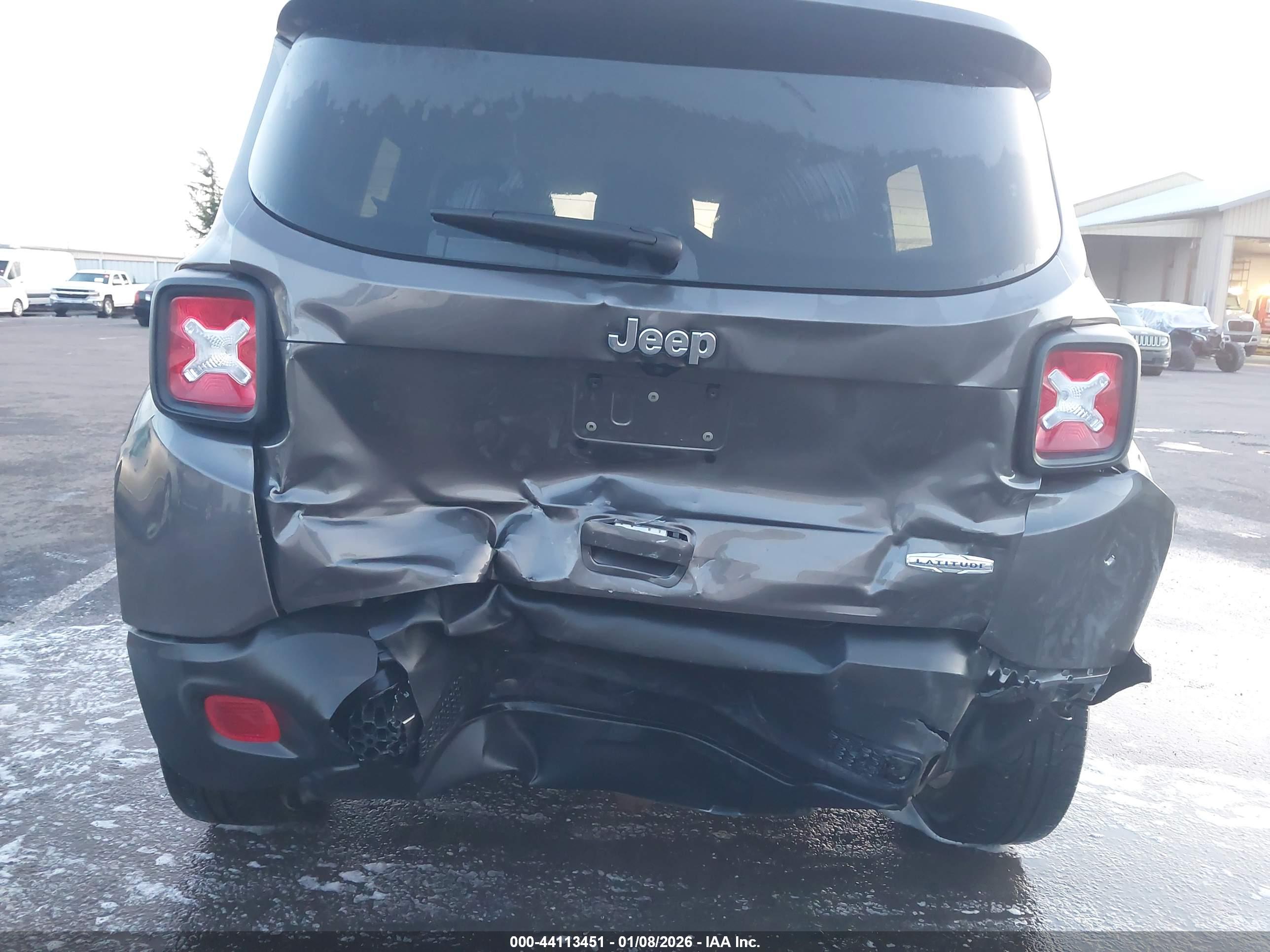 JEEP RENEGADE image 6