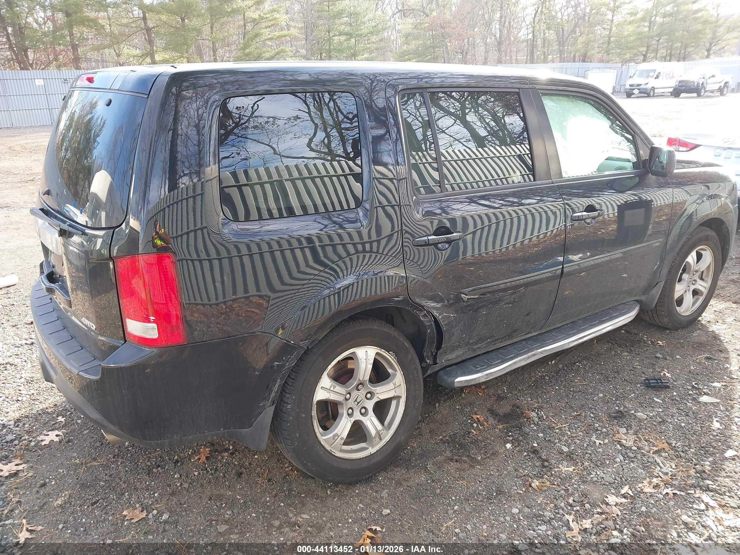 HONDA PILOT image 4