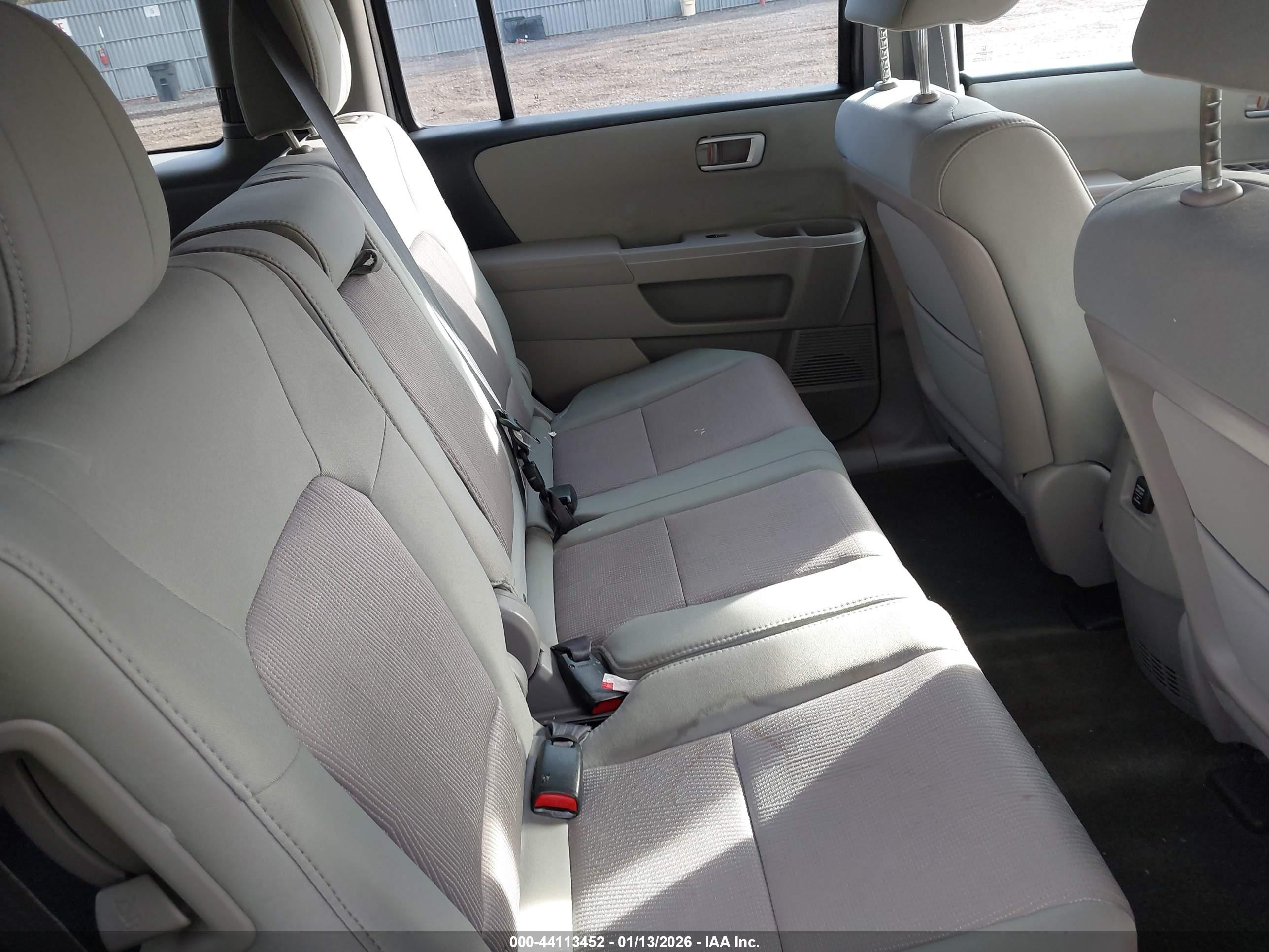 HONDA PILOT image 8