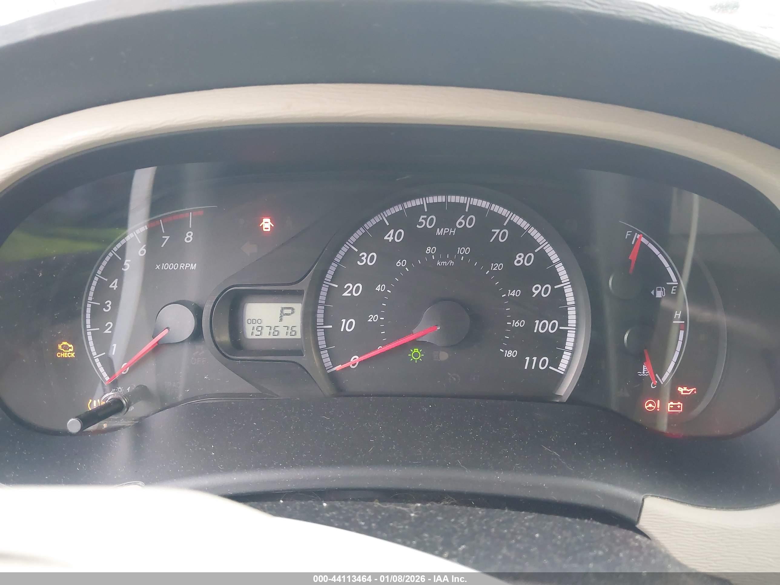 TOYOTA SIENNA image 7