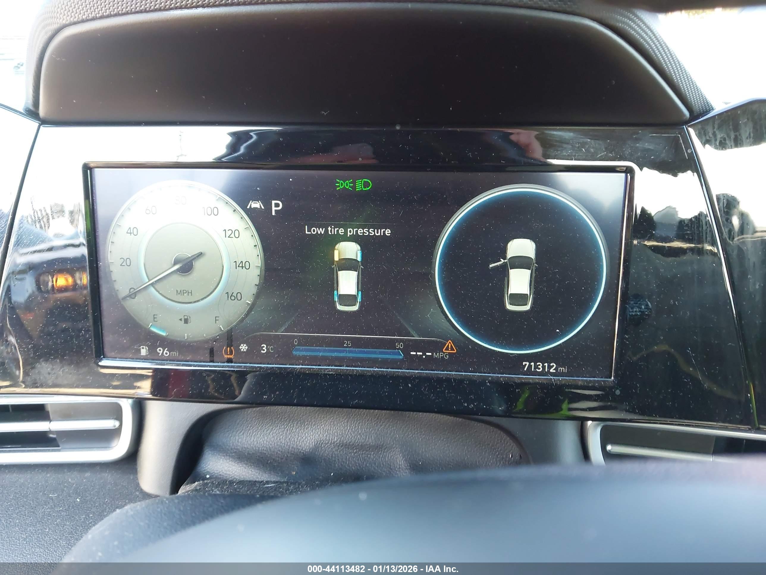 HYUNDAI ELANTRA image 7