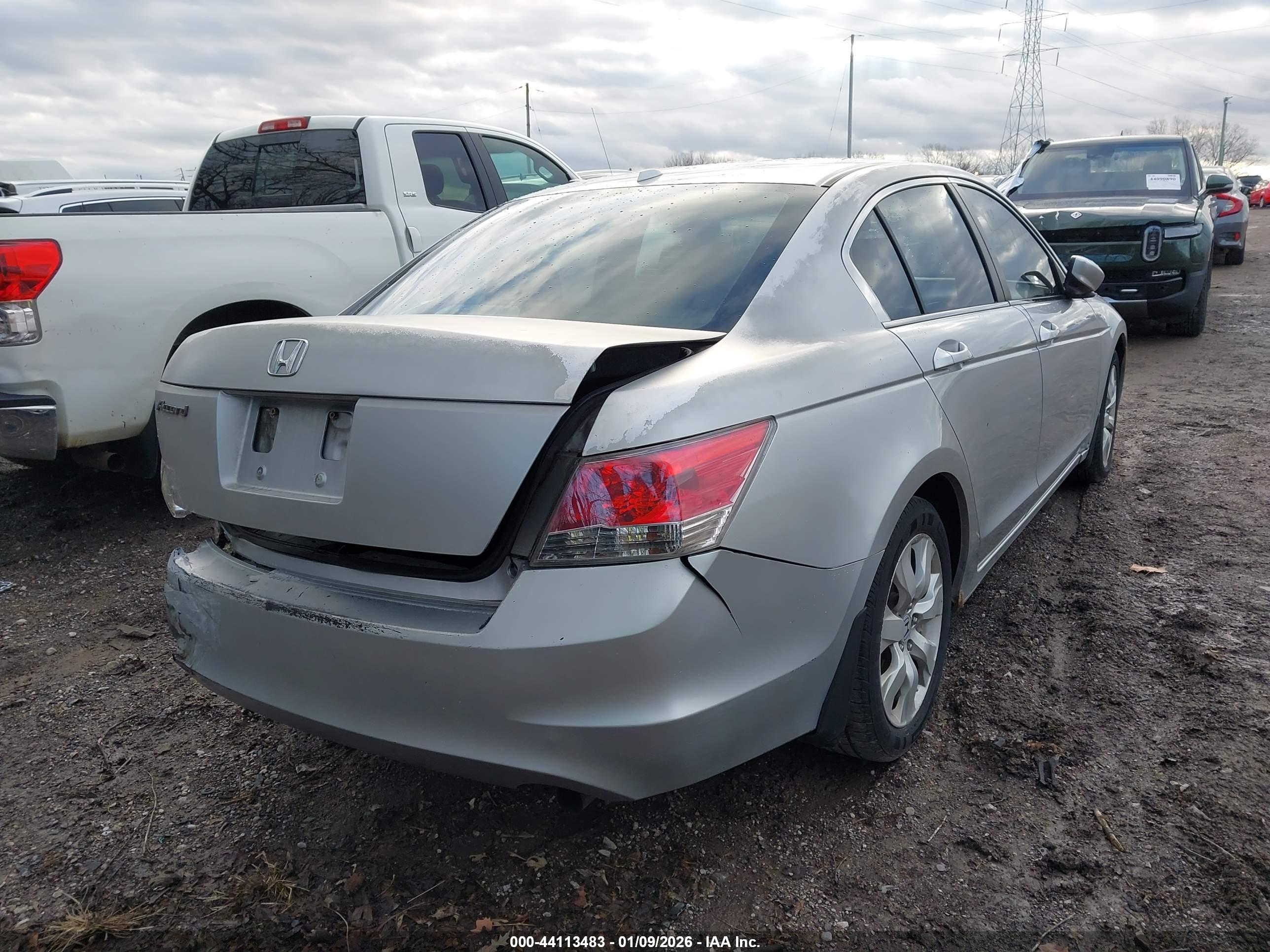HONDA ACCORD image 4