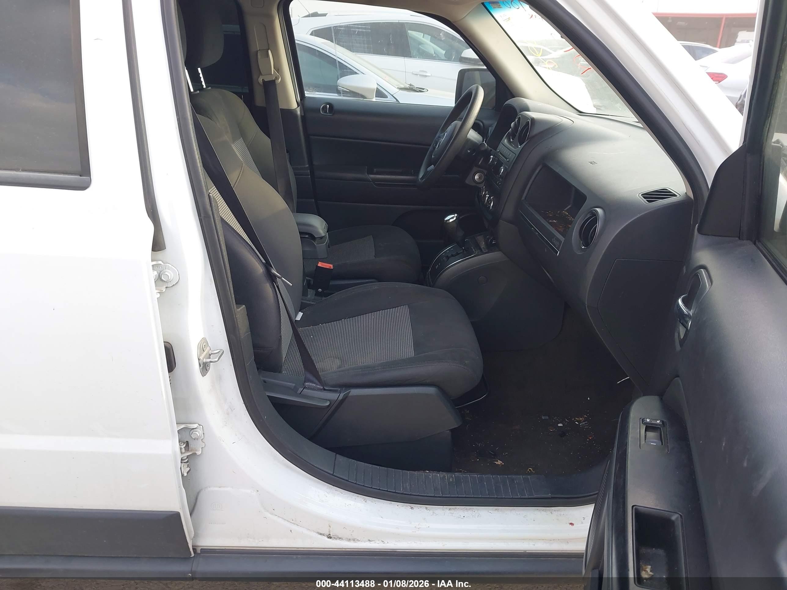 JEEP PATRIOT image 5