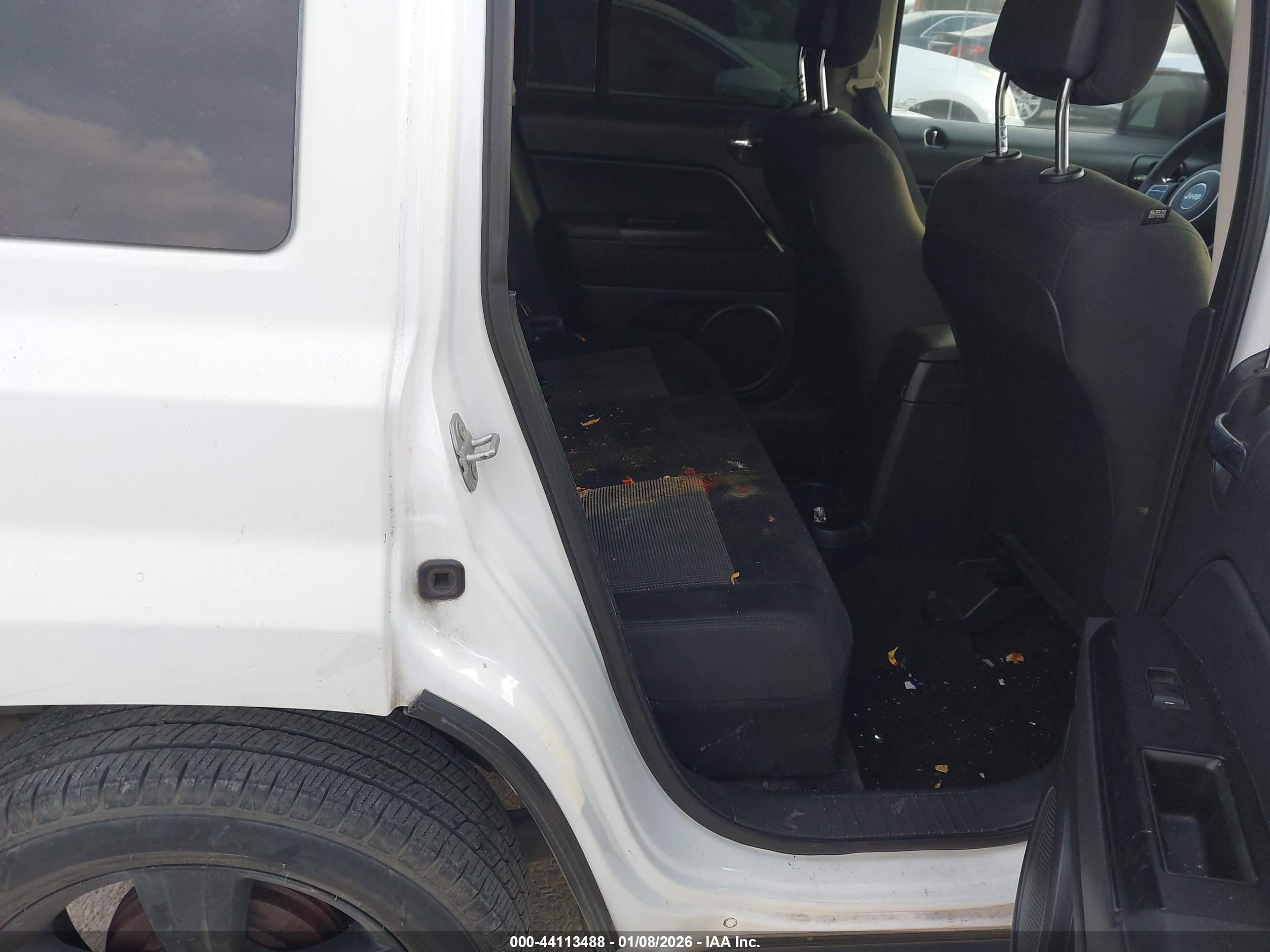 JEEP PATRIOT image 8
