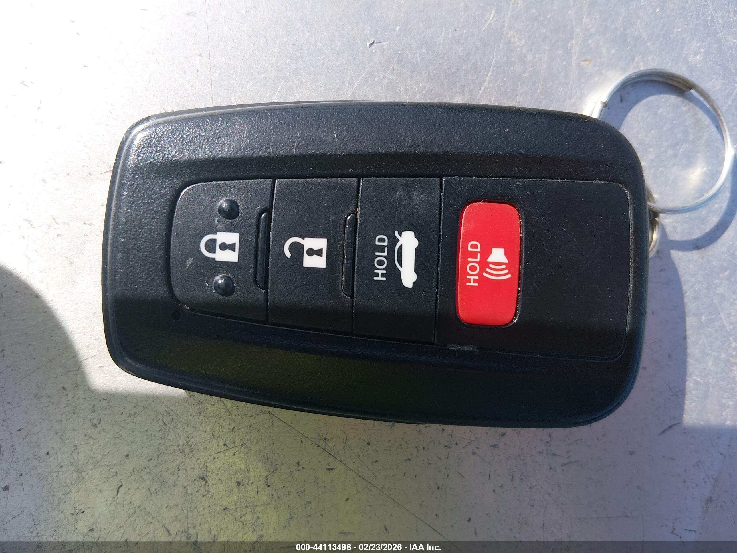TOYOTA CAMRY image 11