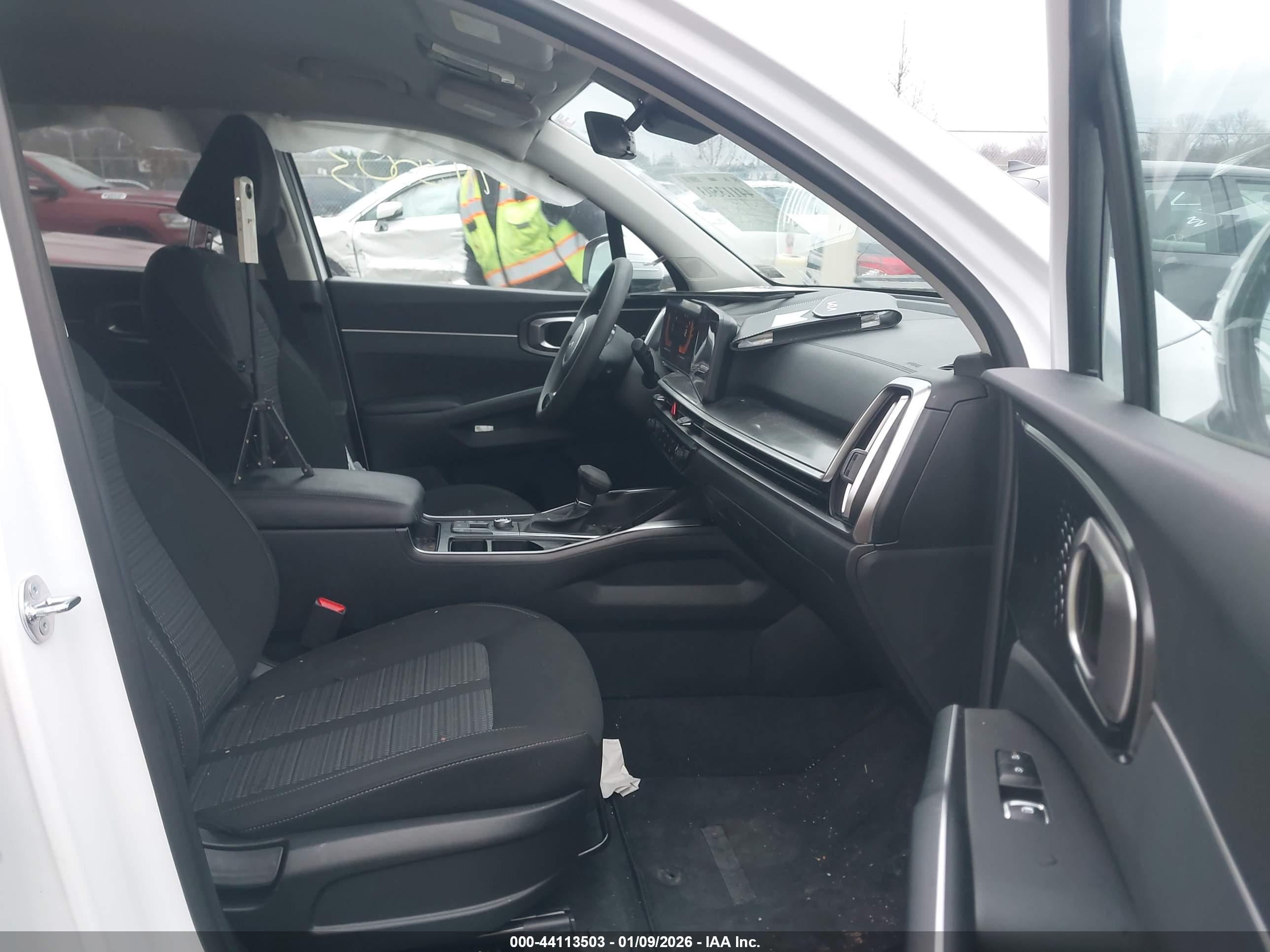 KIA SORENTO image 5